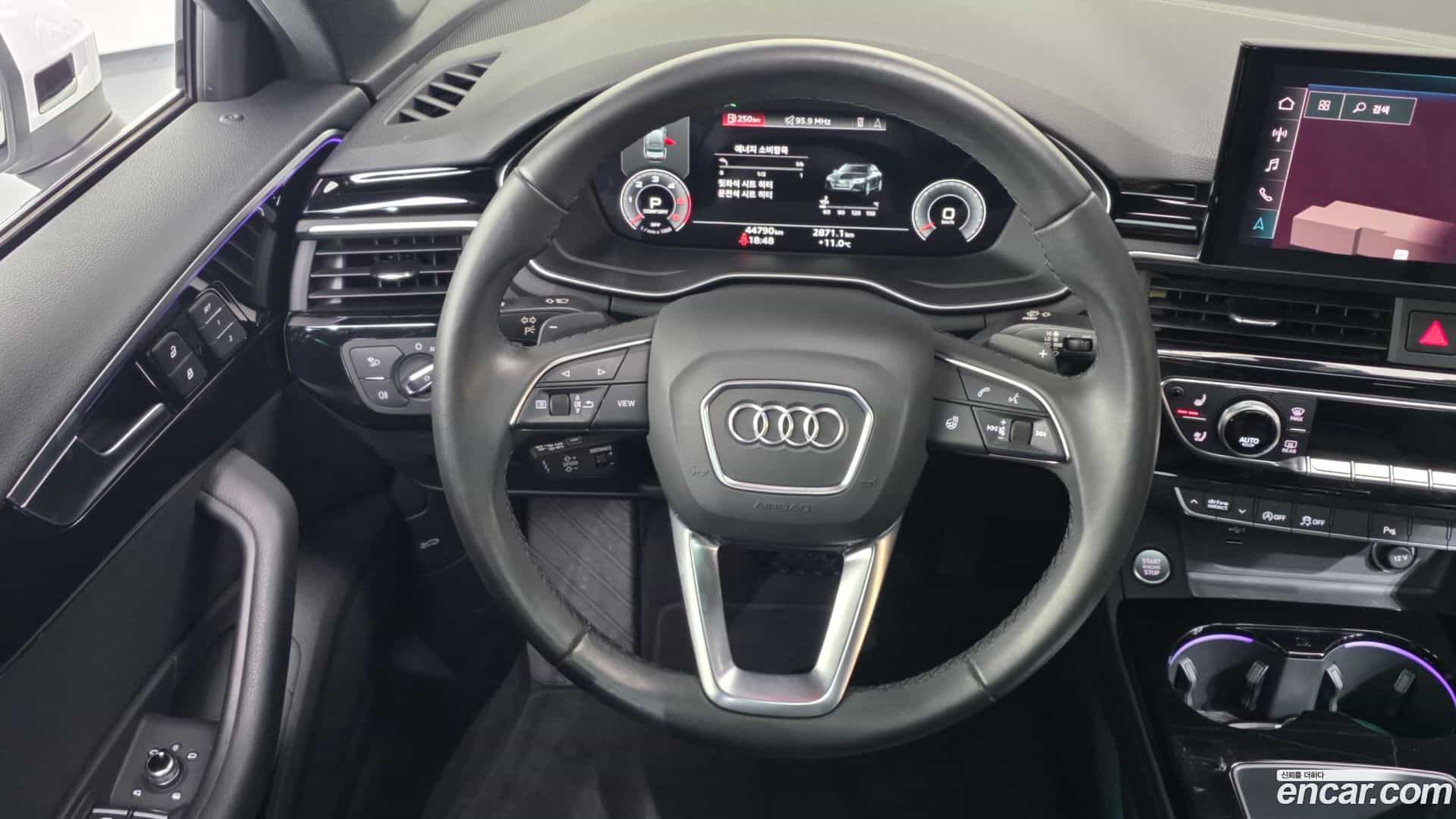 A4 Audi 2021.11-OPTION-017