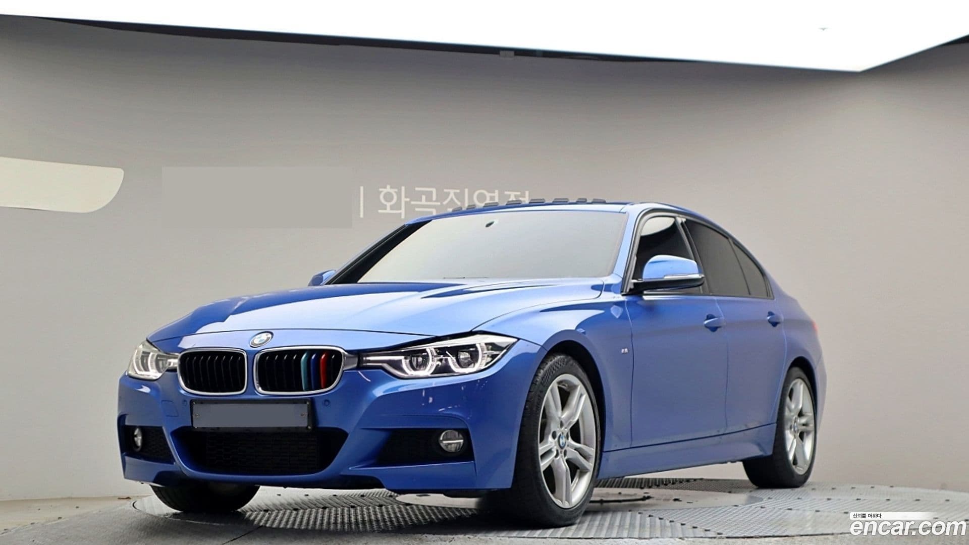 Main__Slider__Photo:3-Series BMW 2016.5-0