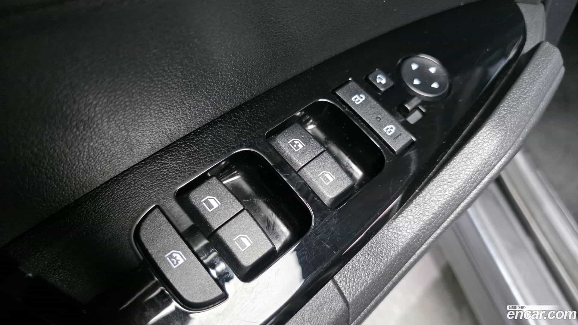 Sportage Kia 2022.8-OPTION-018
