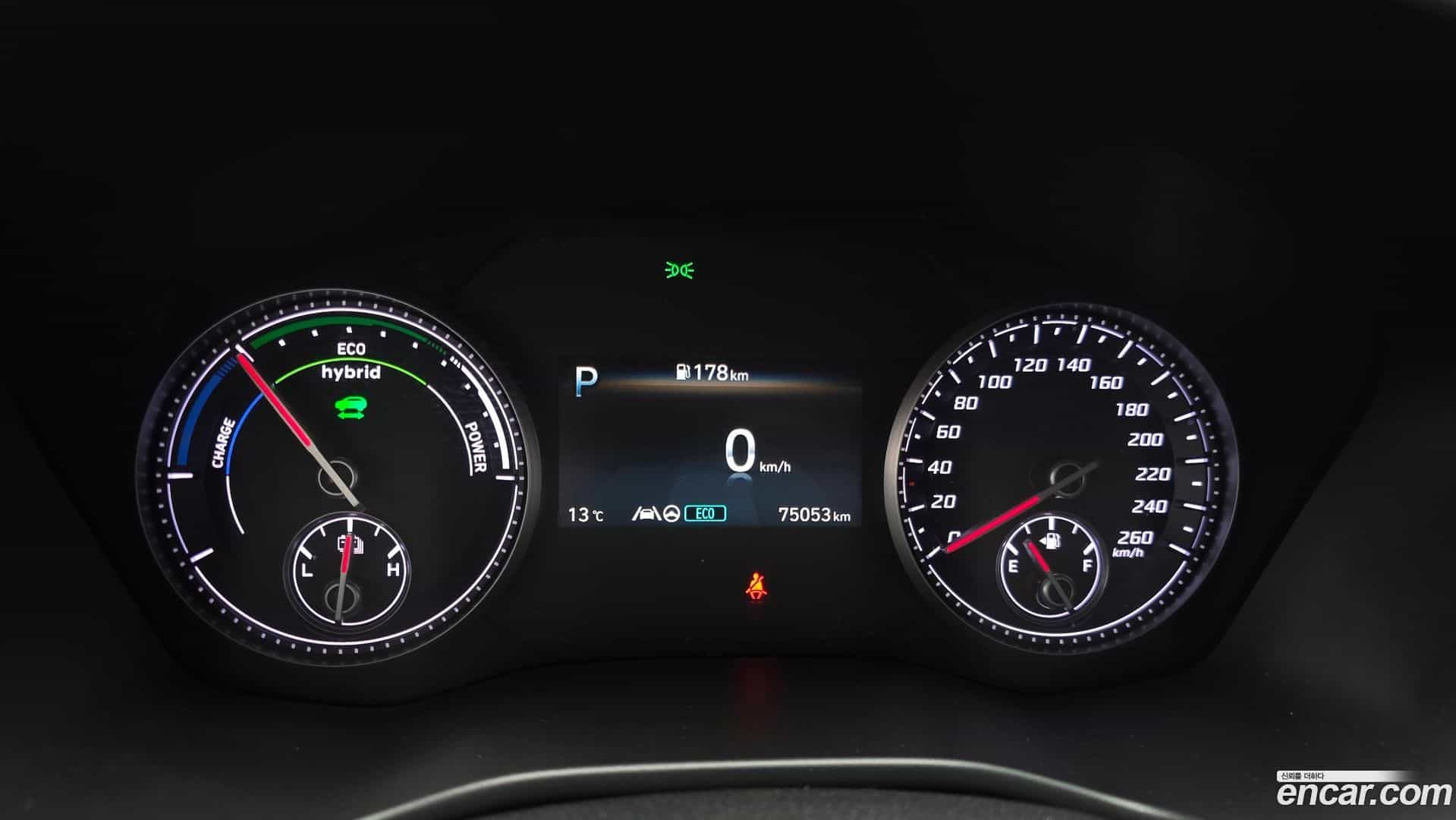 Santafe Hyundai 2022.10-INNER-008