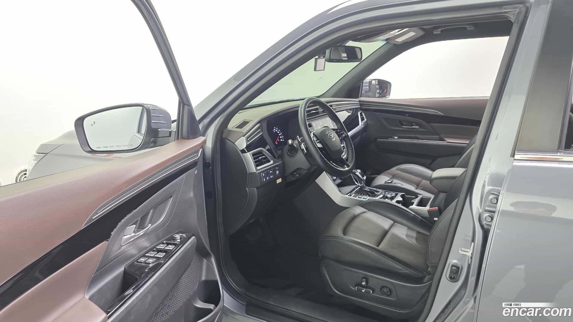 KORANDO KG Mobility 2021.10-OPTION-015