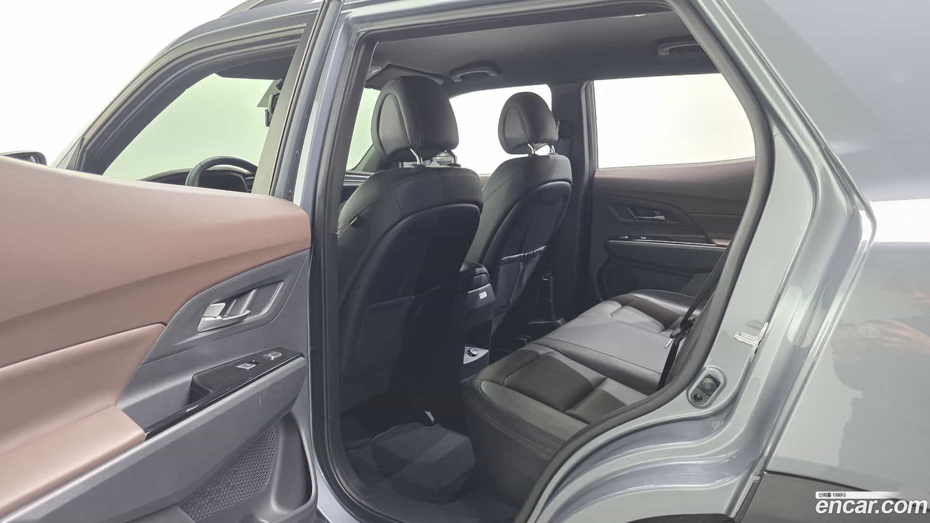 KORANDO KG Mobility 2021.10-OPTION-021