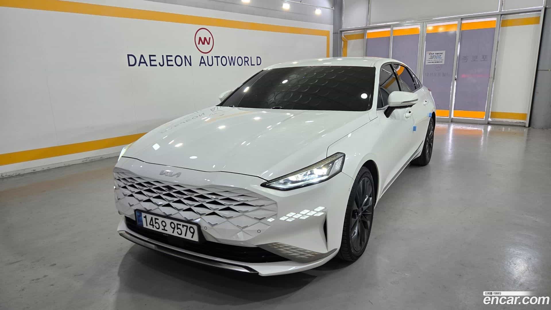 K8 Kia 2023.10-OUTER-001