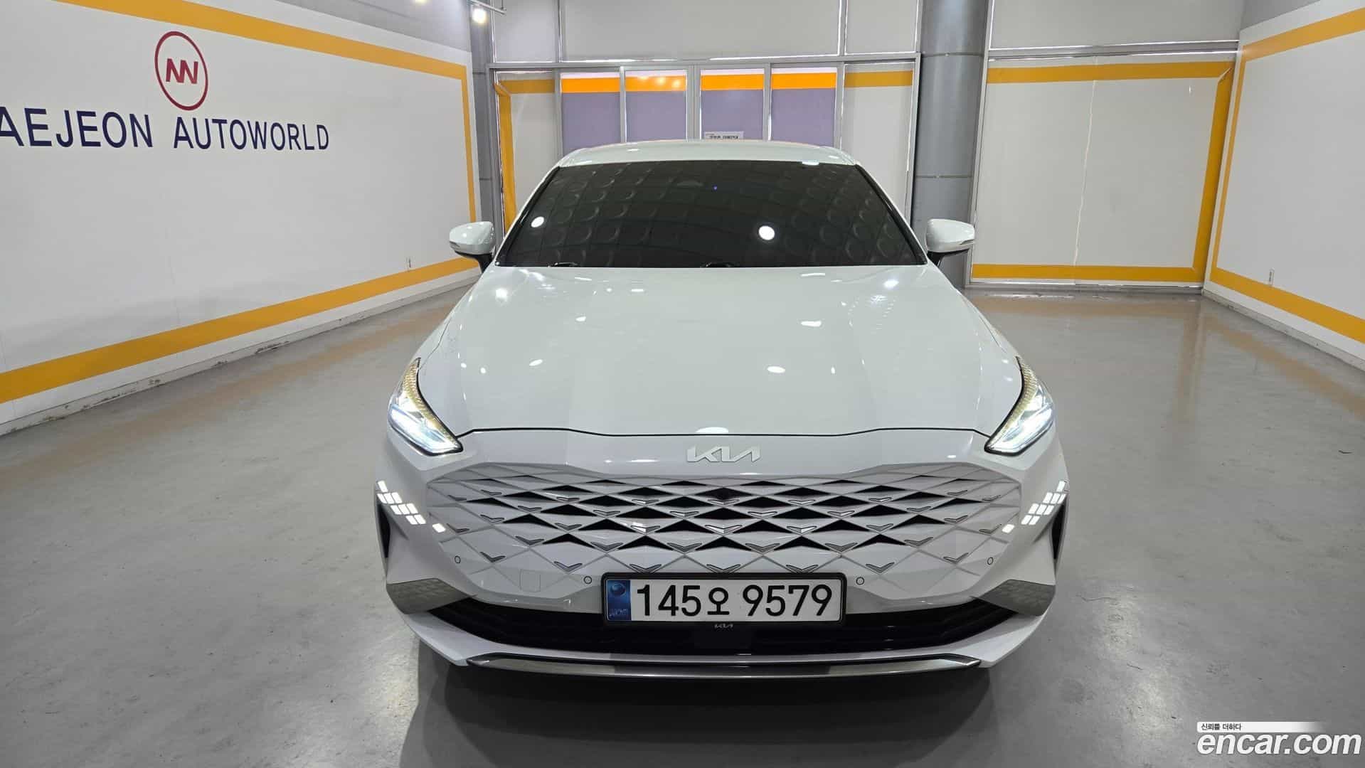 K8 Kia 2023.10-OUTER-002