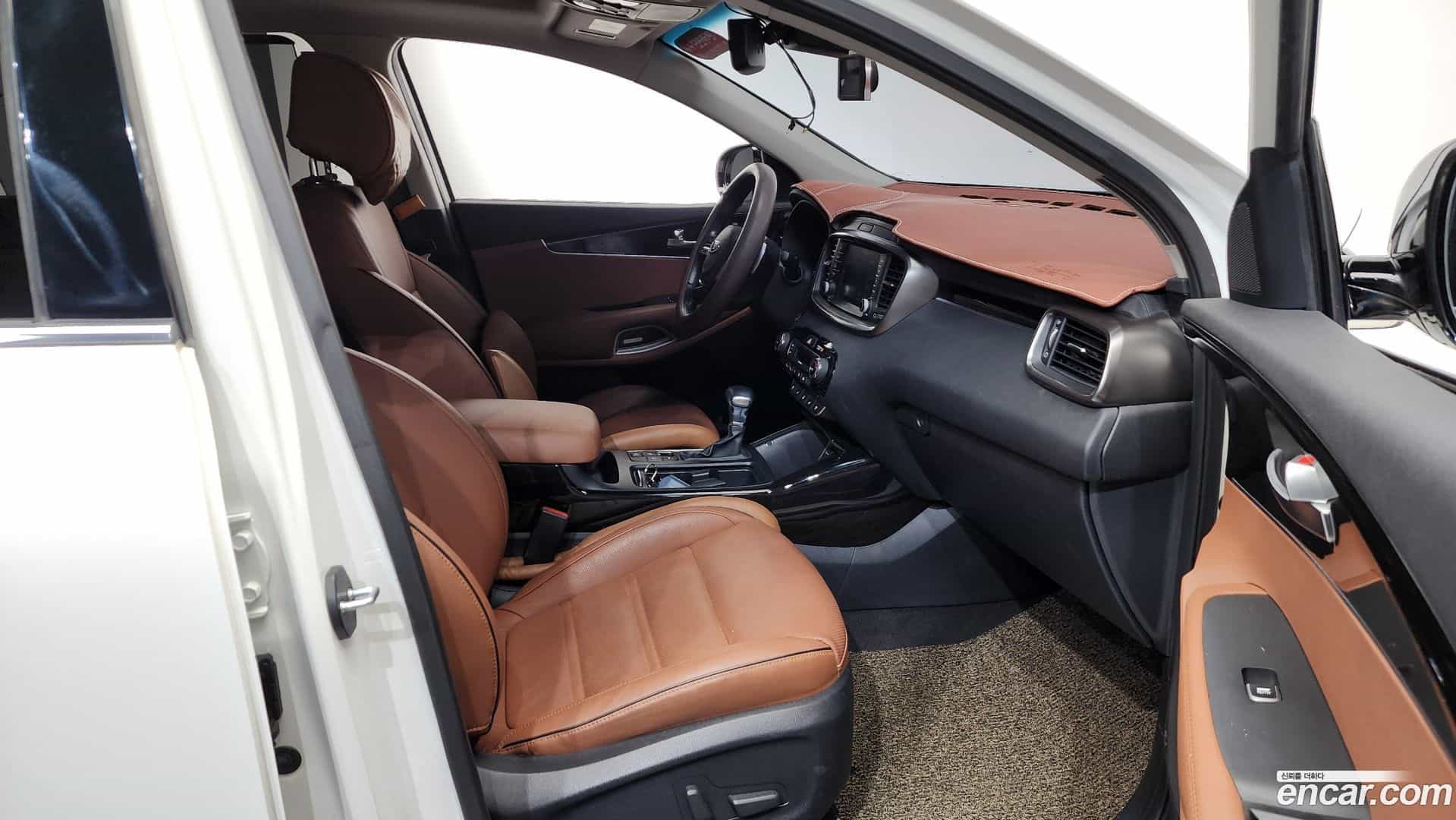 Sorento Kia 2017.9-OPTION-015