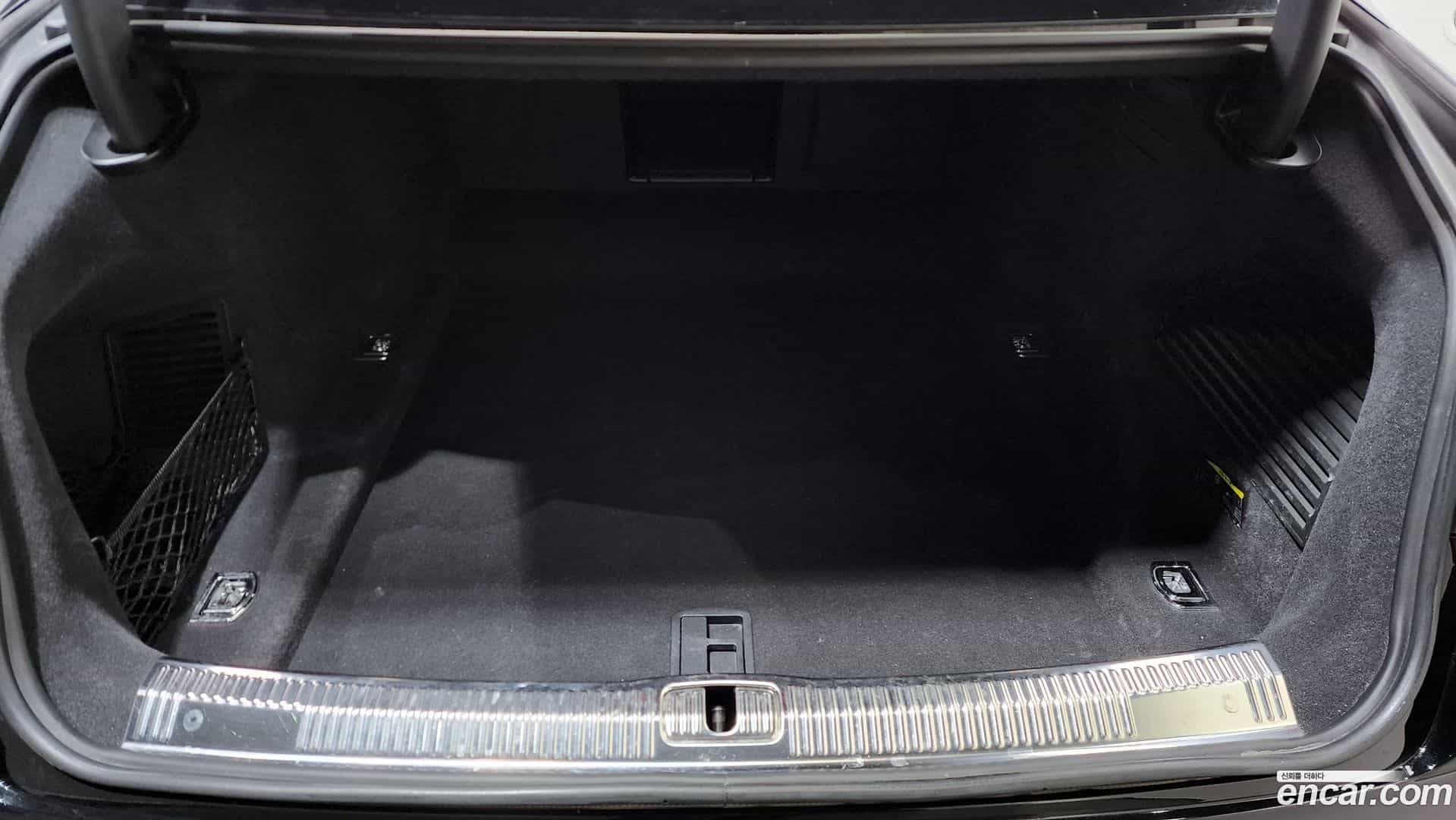 A8 Audi 2022.9-OPTION-024