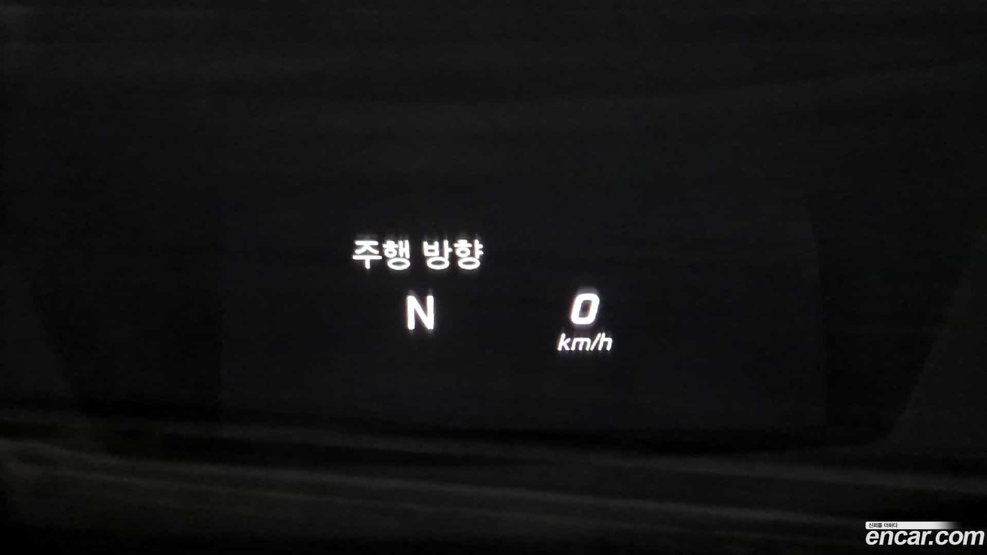 GLC-Class Mercedes-Benz 2019.9-OPTION-019