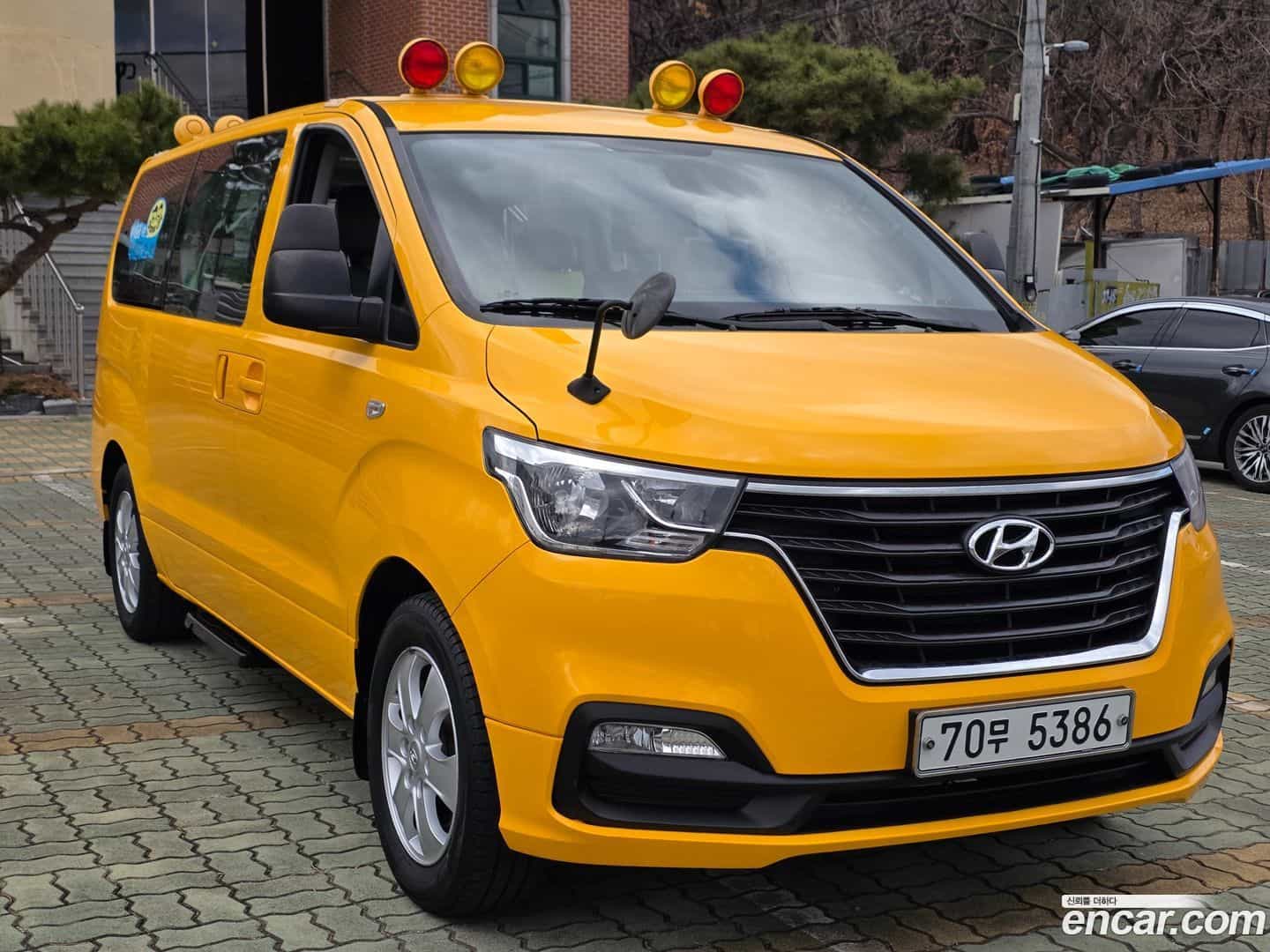 Starex Hyundai 2020.6-INNER-008