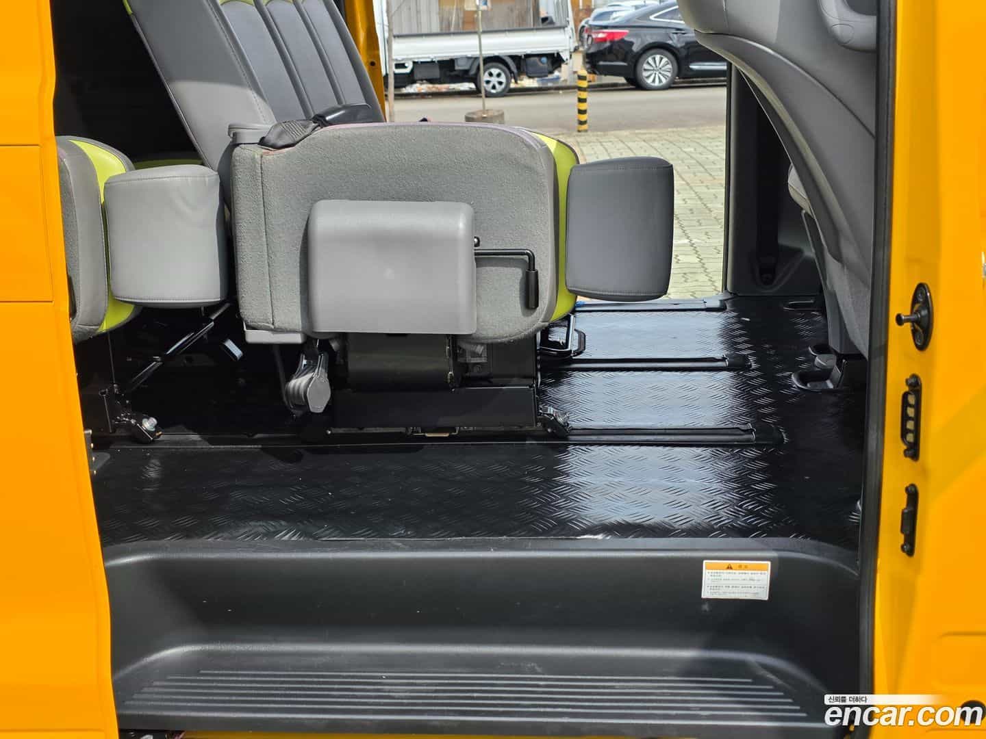 Starex Hyundai 2020.6-OPTION-019