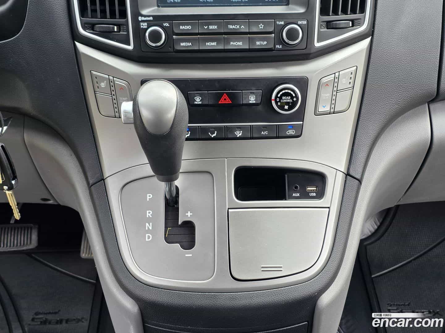Starex Hyundai 2020.6-OPTION-022