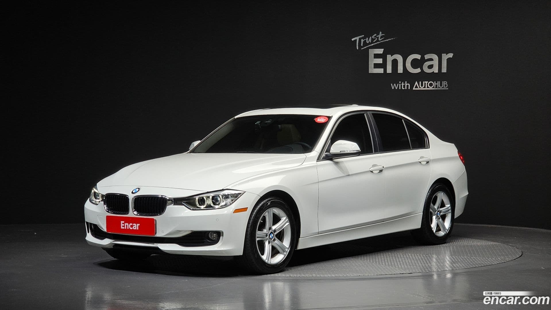 Main__Slider__Photo:3-Series BMW 2015.4-0