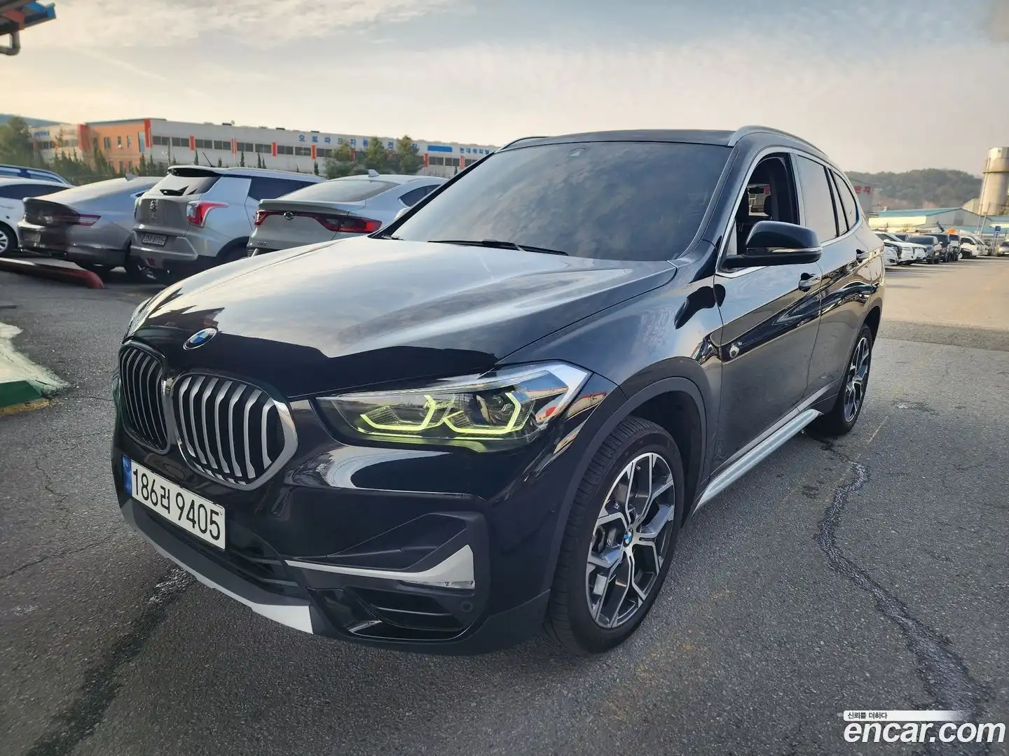 X1 BMW 2021.1-OUTER-002