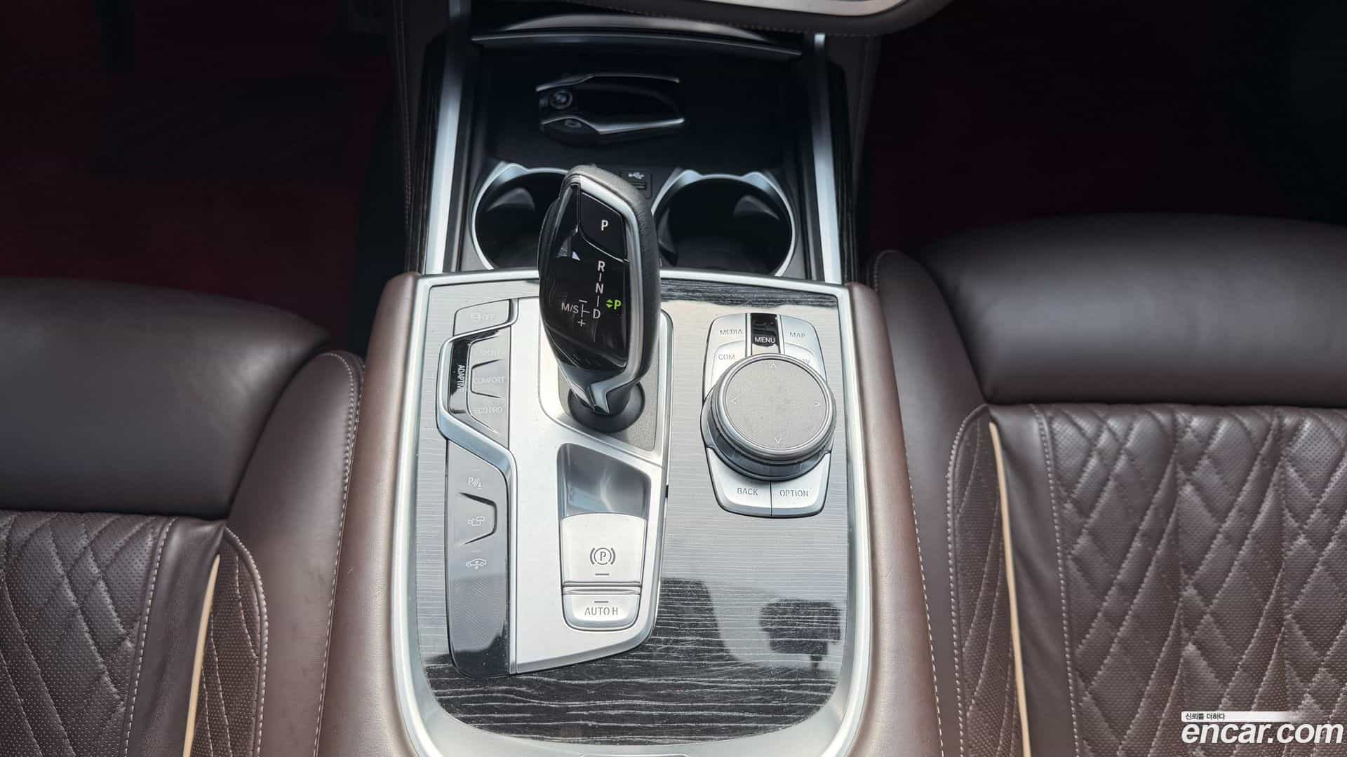 7-Series BMW 2021.4-INNER-009
