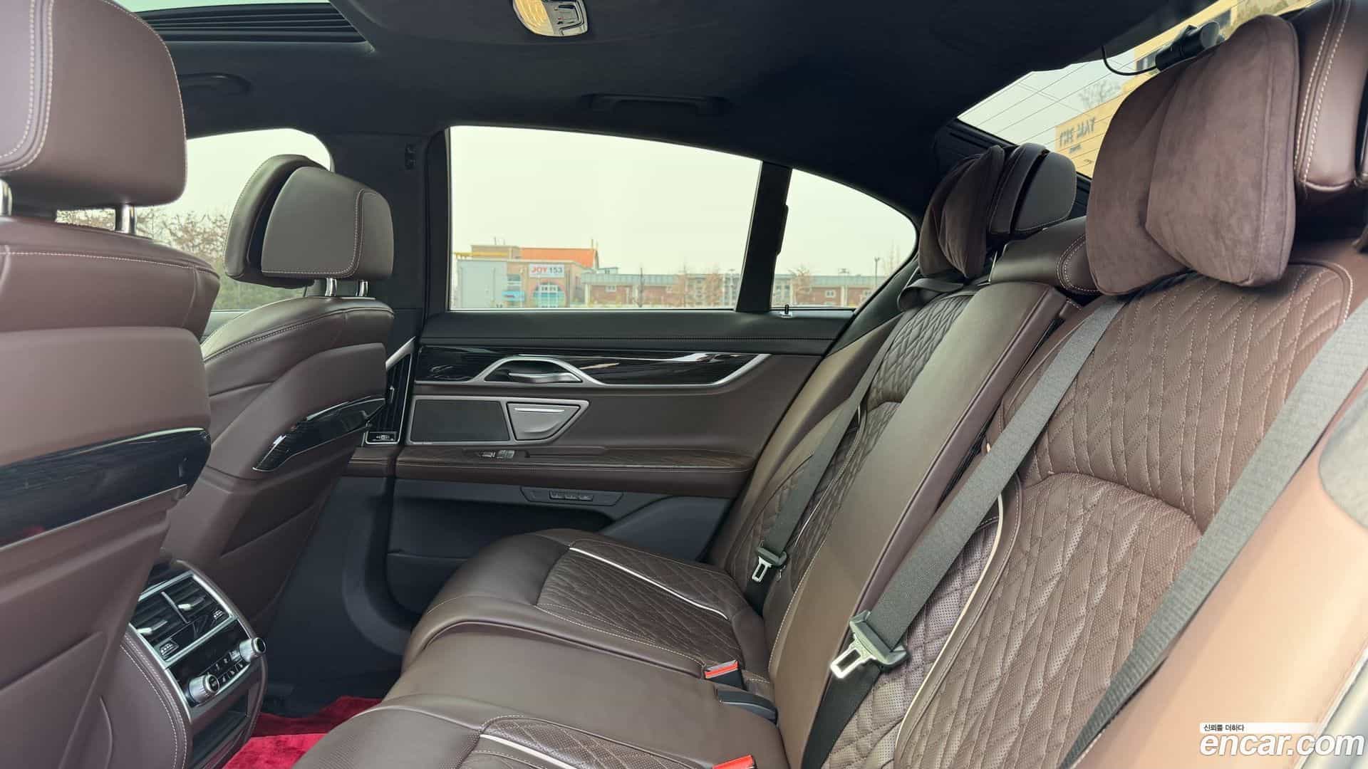 7-Series BMW 2021.4-INNER-010