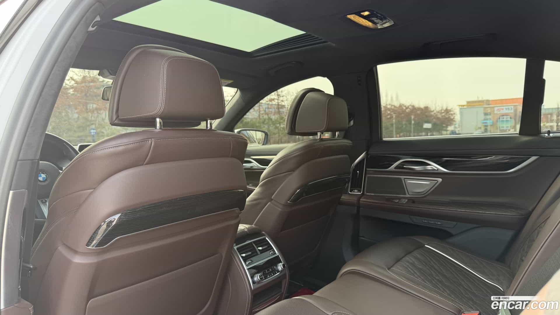 7-Series BMW 2021.4-OPTION-018
