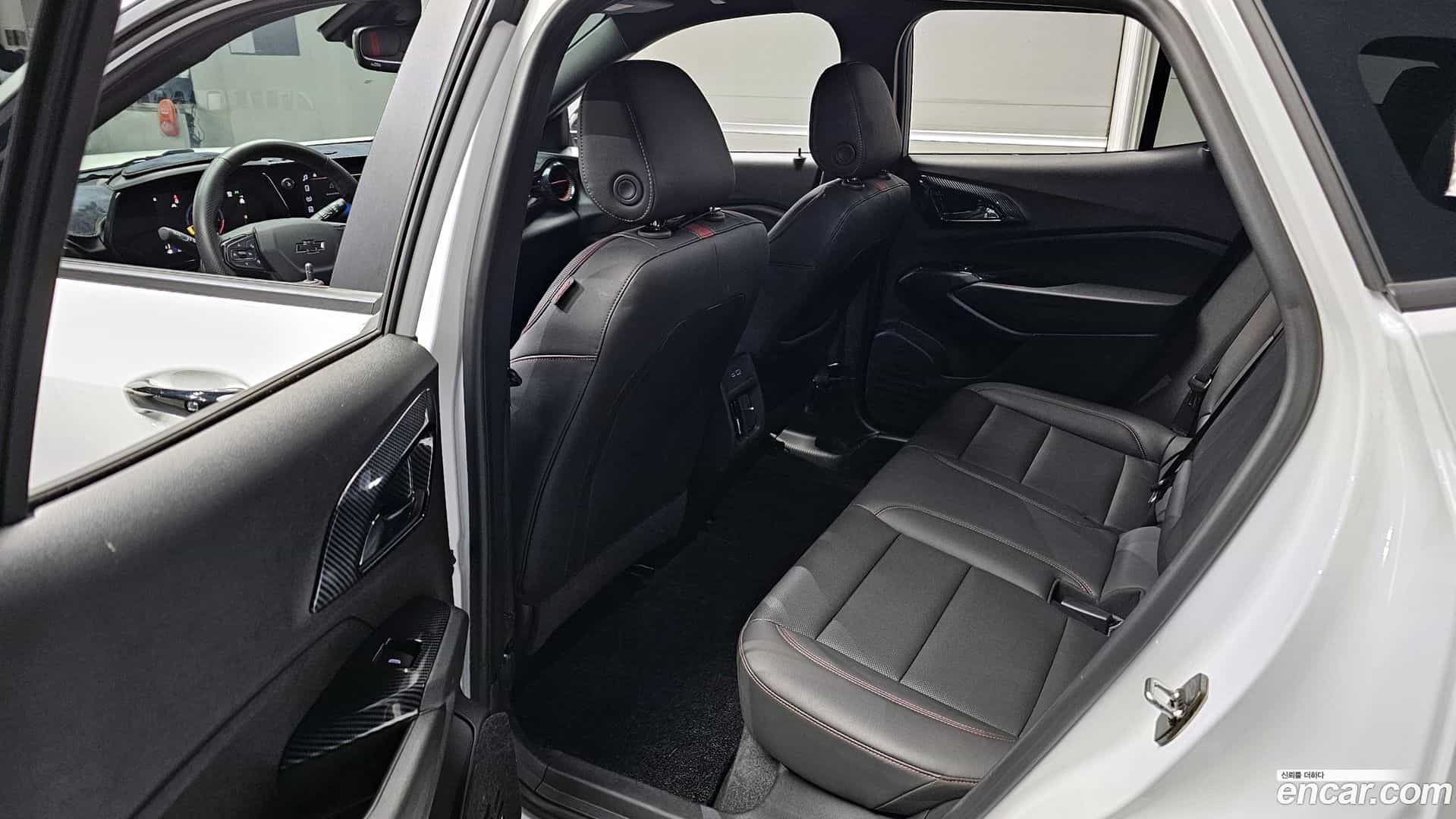 Trax Chevrolet 2024.6-OPTION-015