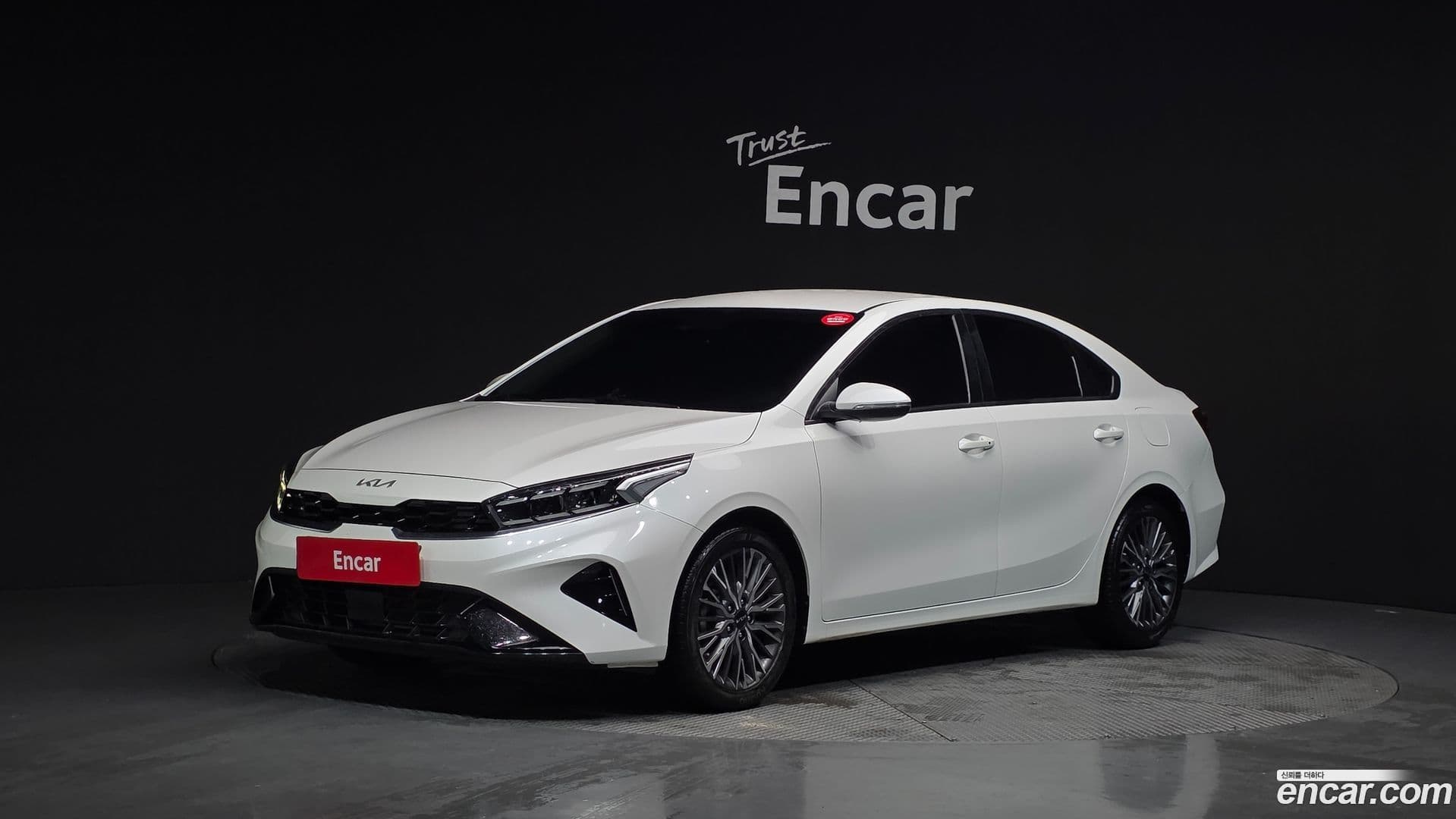 Main__Slider__Photo:K3 Kia 2022.3-0