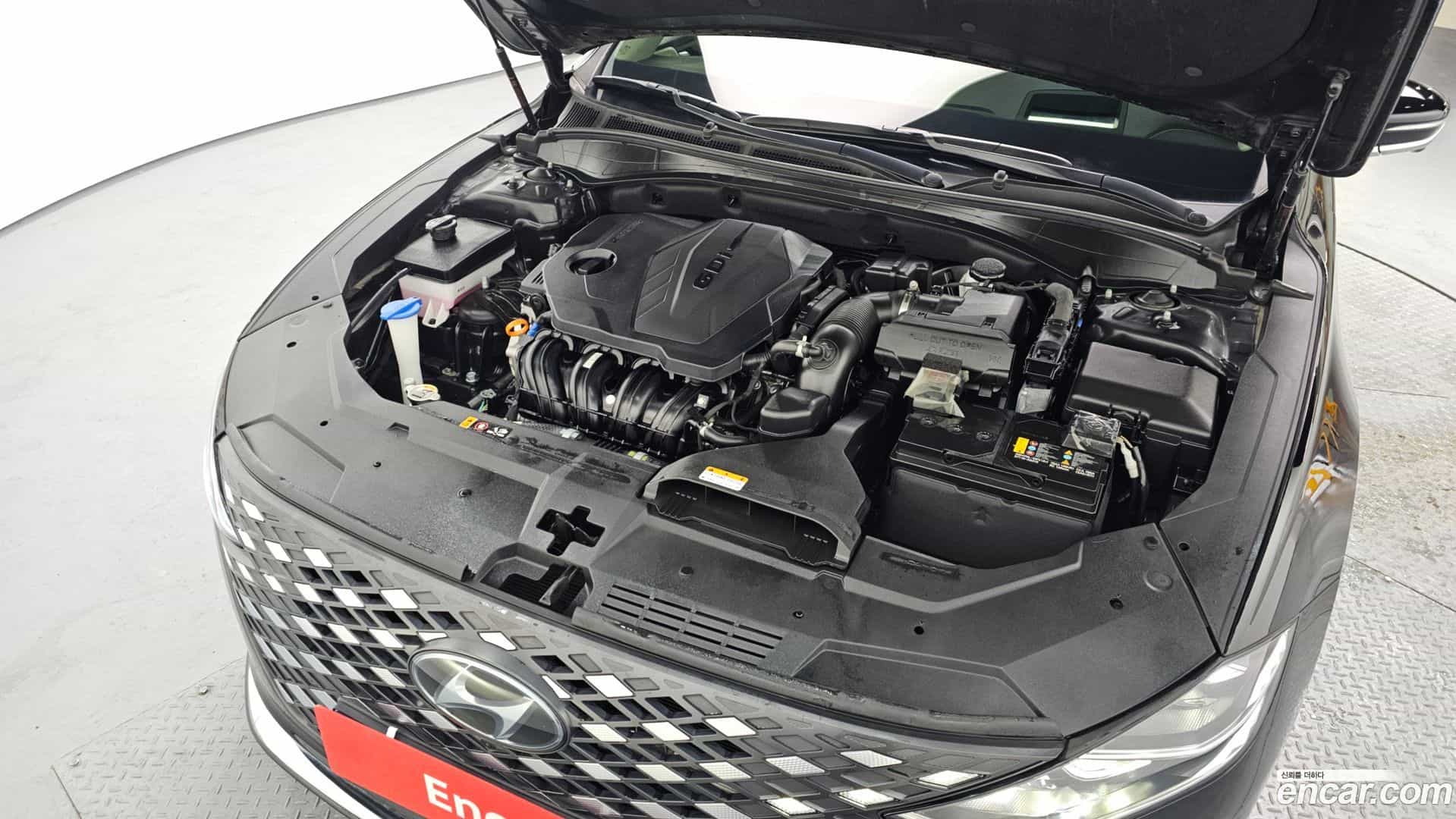 Grandeur Hyundai 2022.0-OUTER-006