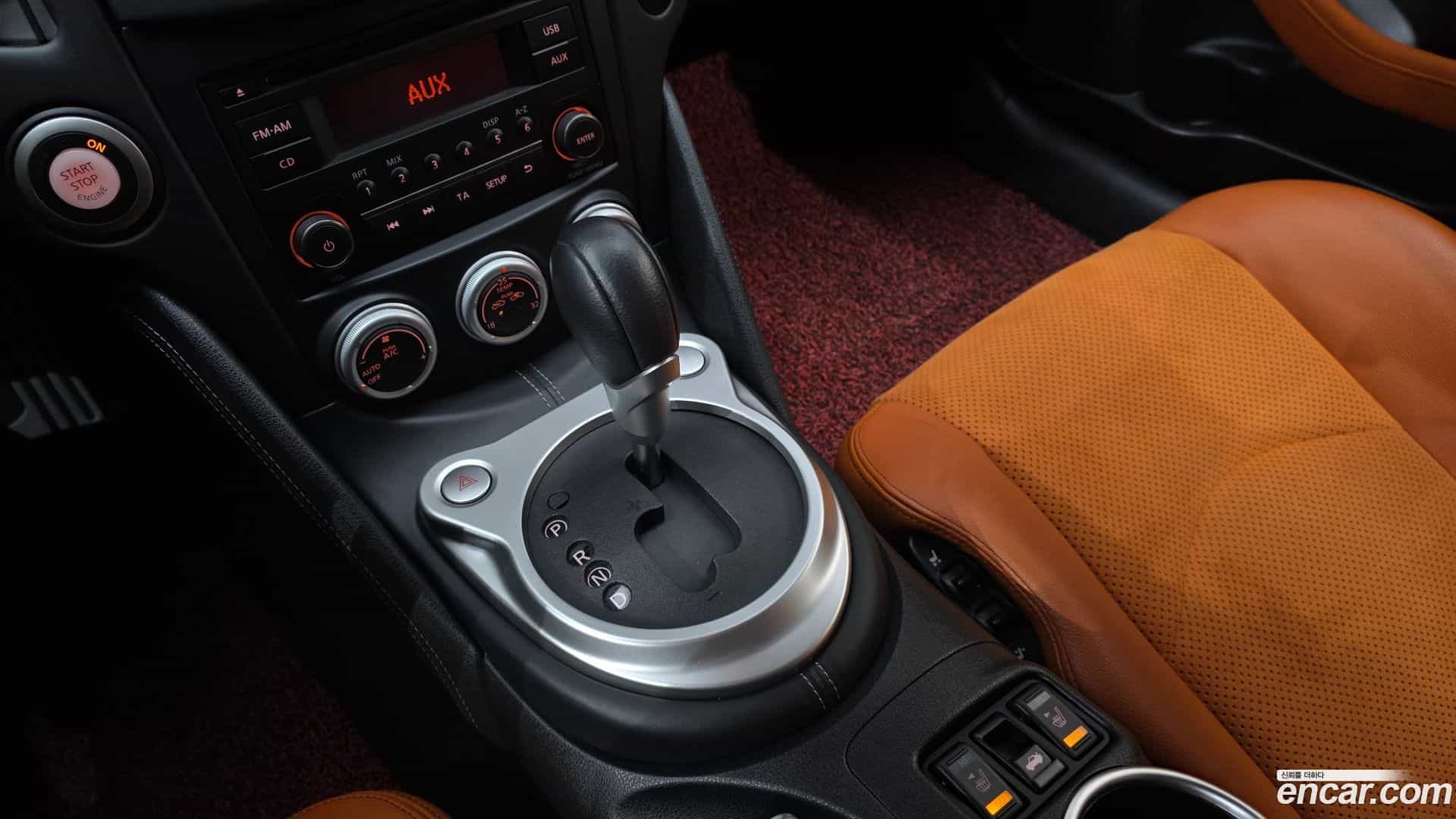 370Z Nissan 2018.11-INNER-009
