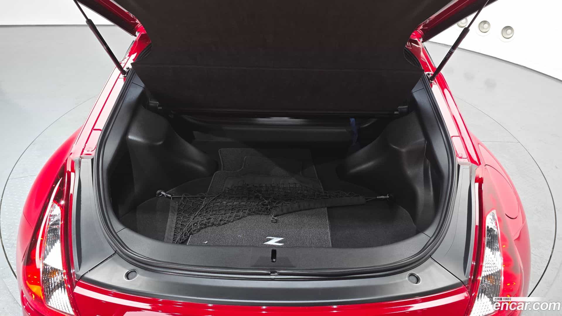 370Z Nissan 2018.11-OPTION-024
