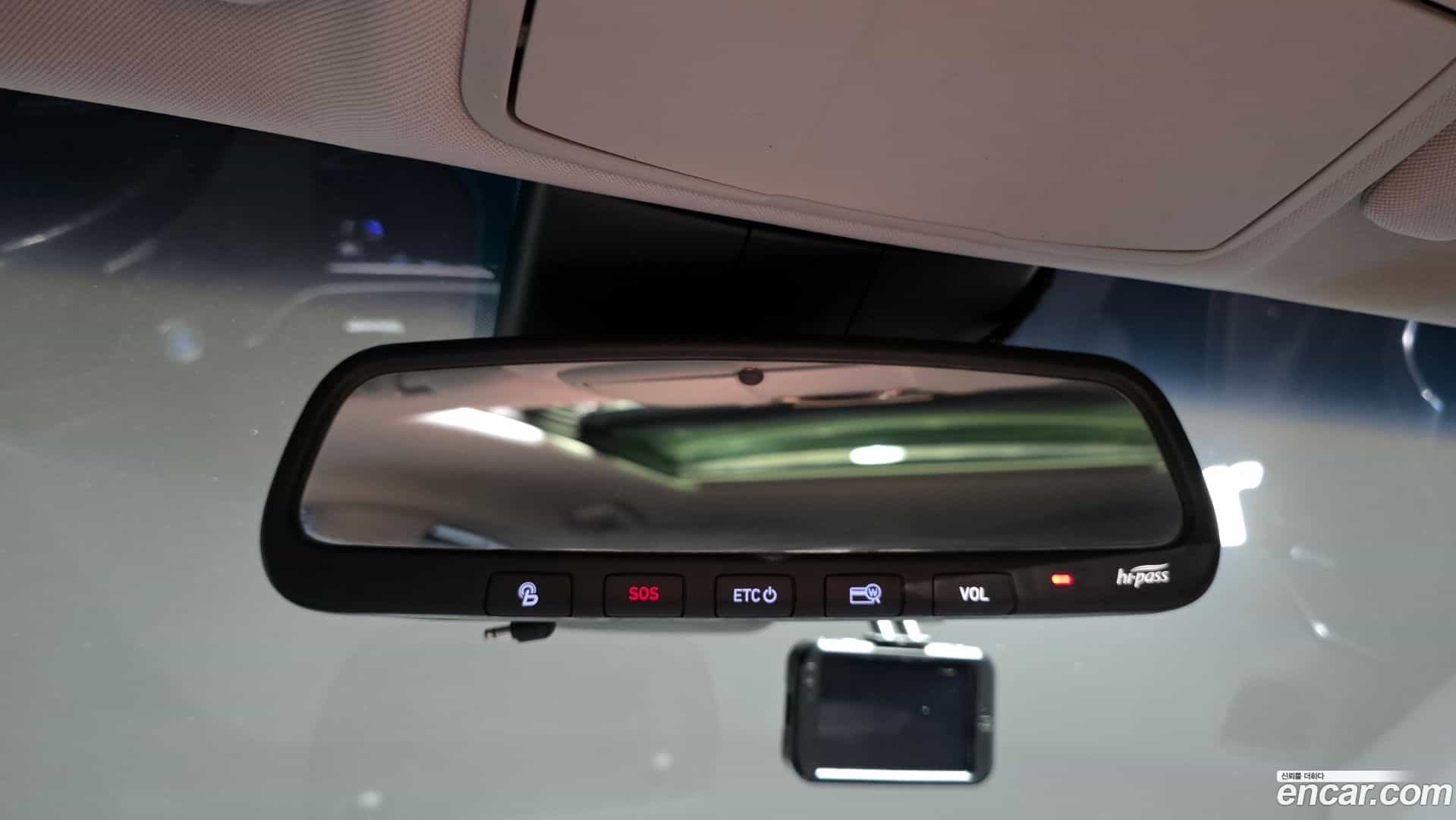 Grandeur Hyundai 2018.0-OPTION-021