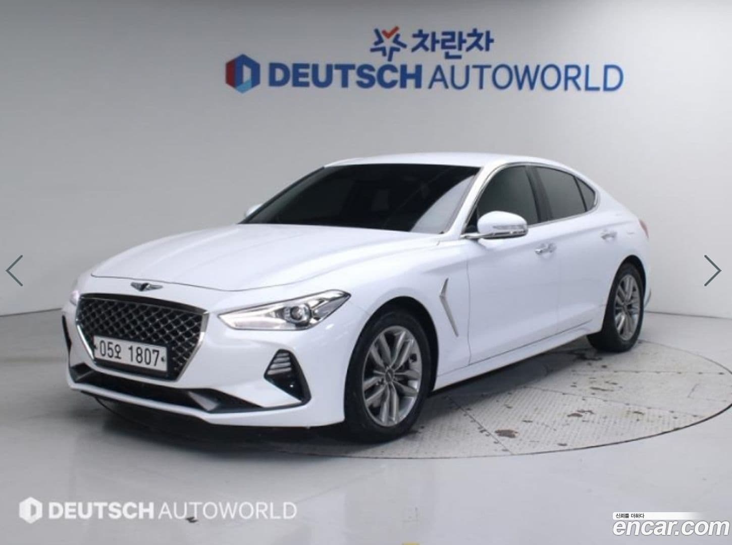 Main__Slider__Photo:G70 Genesis 2019.6-0