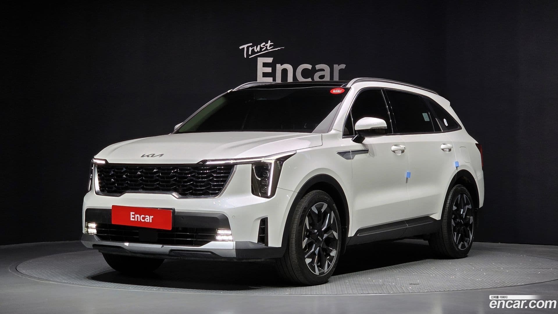 Main__Slider__Photo:Sorento Kia 2023.11-0