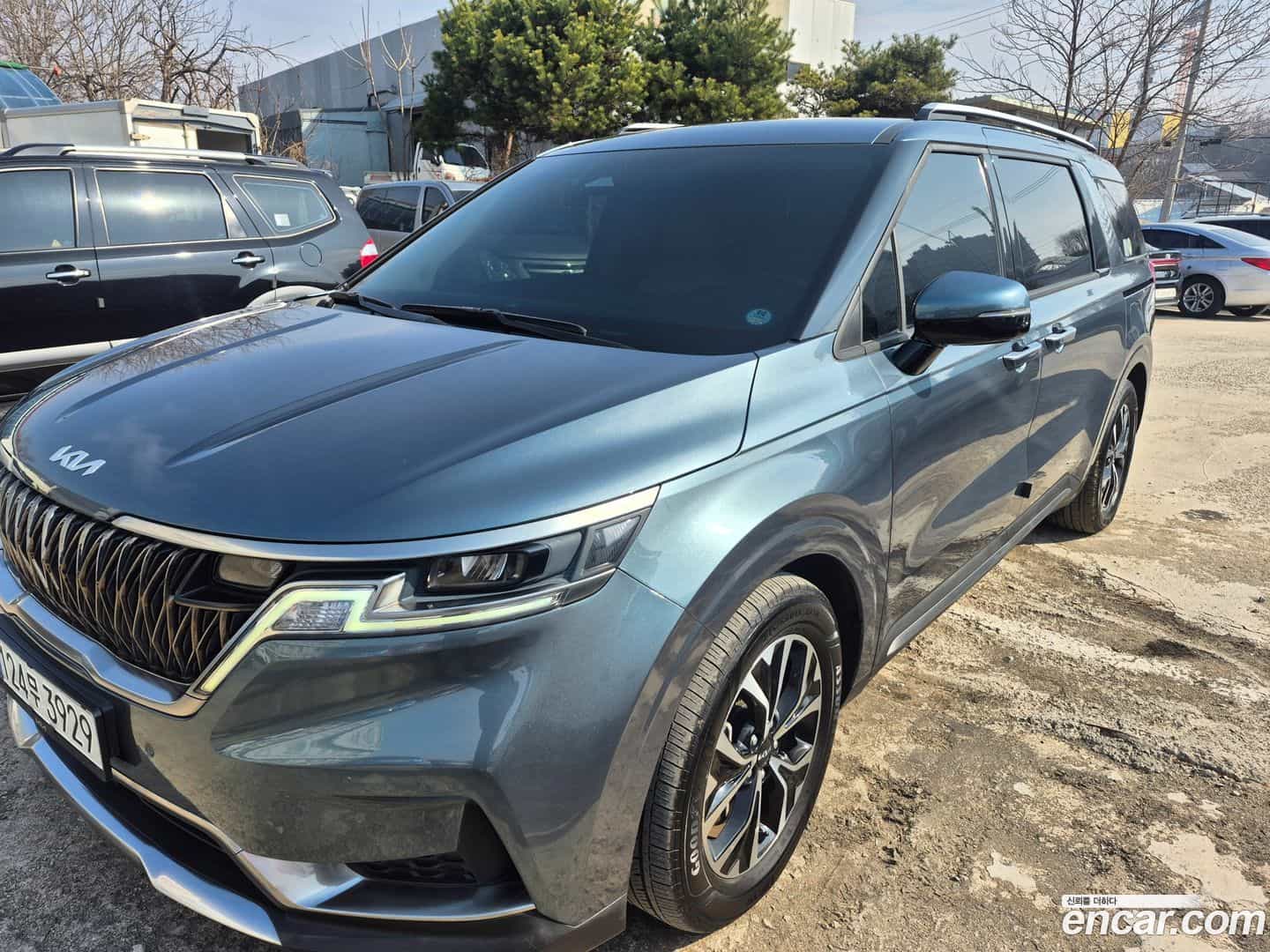 Canival Kia 2022.3-OUTER-001