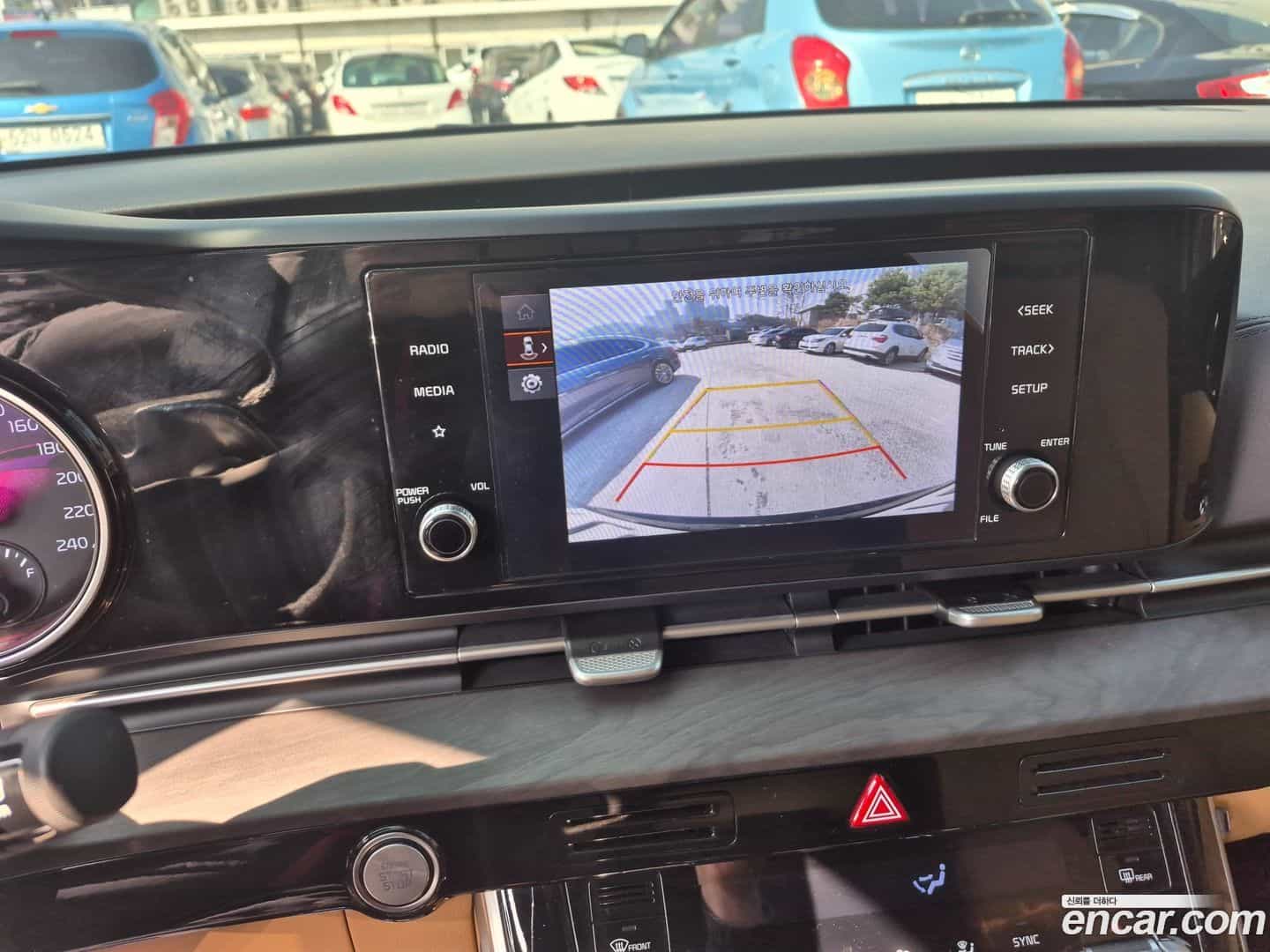 Canival Kia 2022.3-OPTION-017
