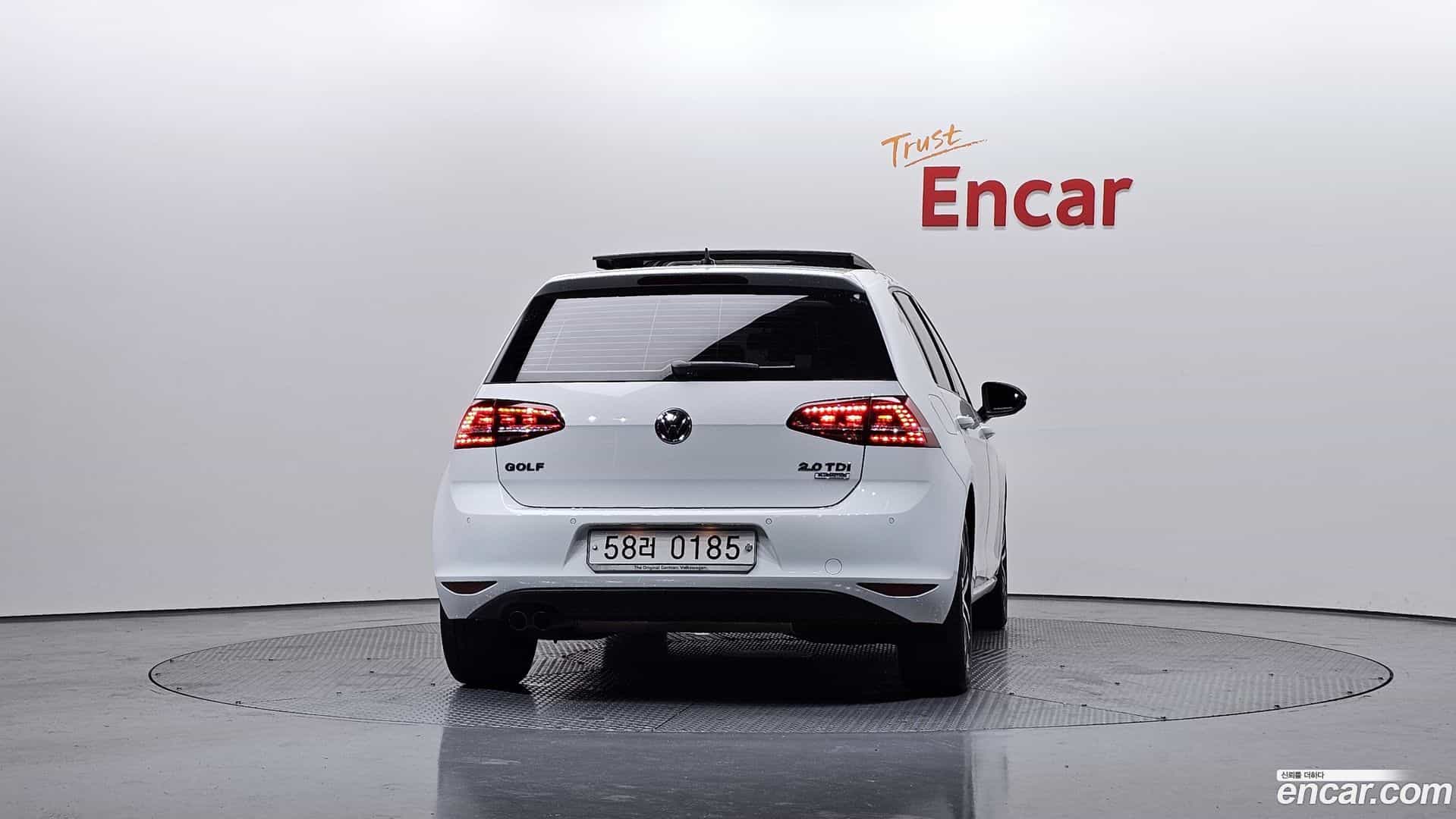 Golf Volkswagen 2015.11-OUTER-004