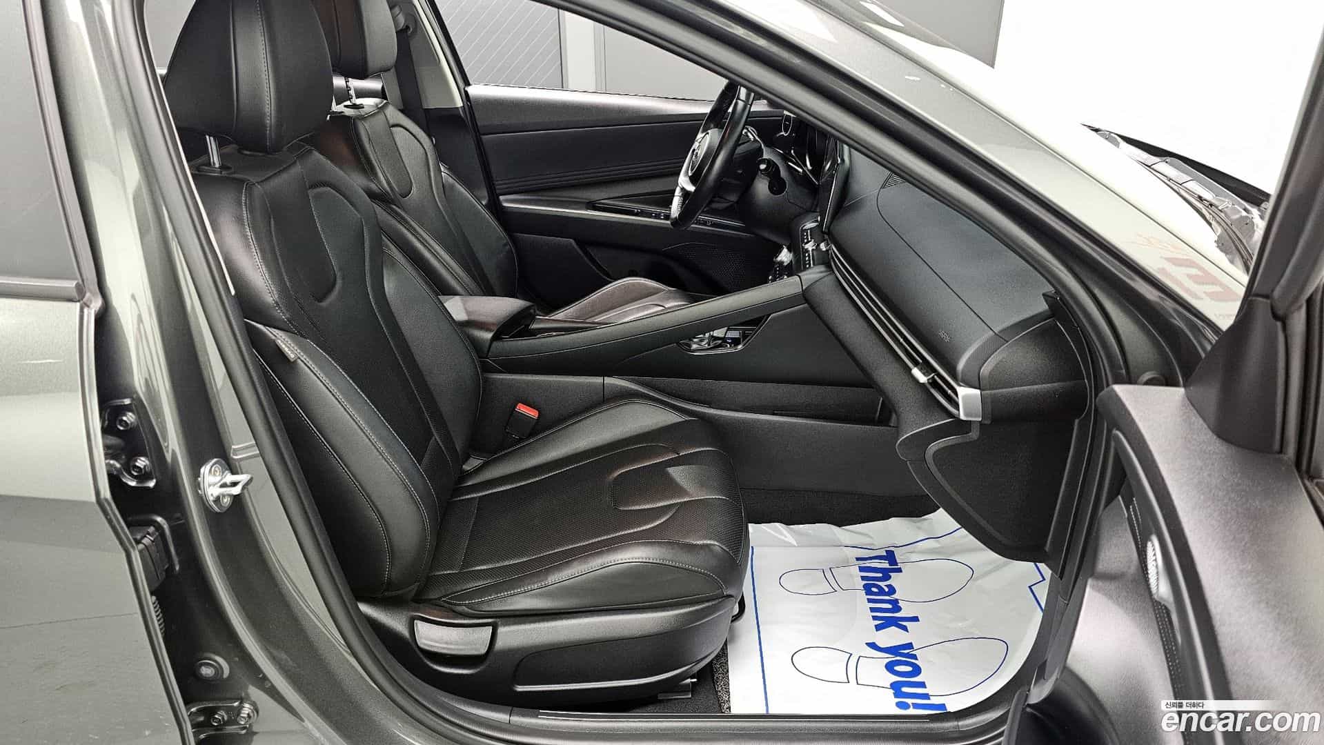 AVANTE Hyundai 2022.5-OPTION-017