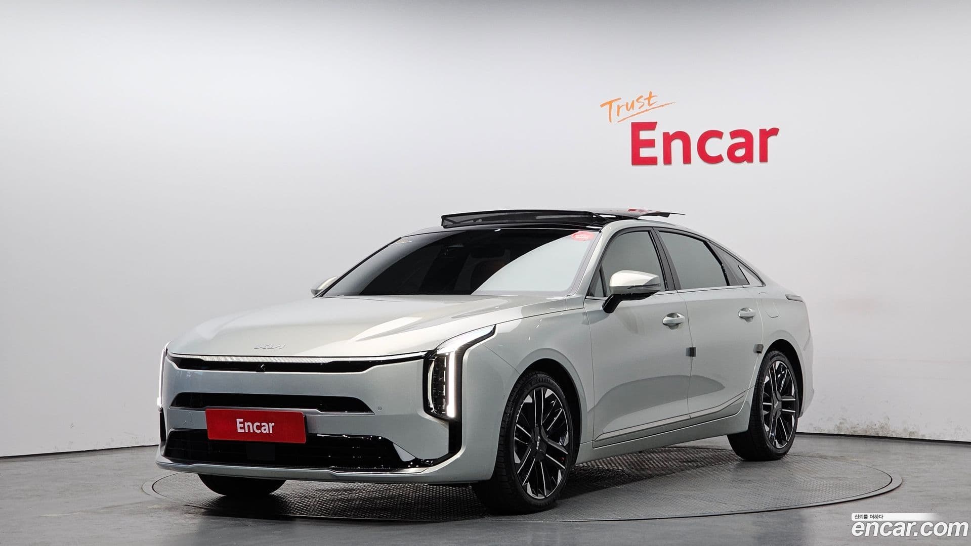 Main__Slider__Photo:K8 Kia 2024.10-0