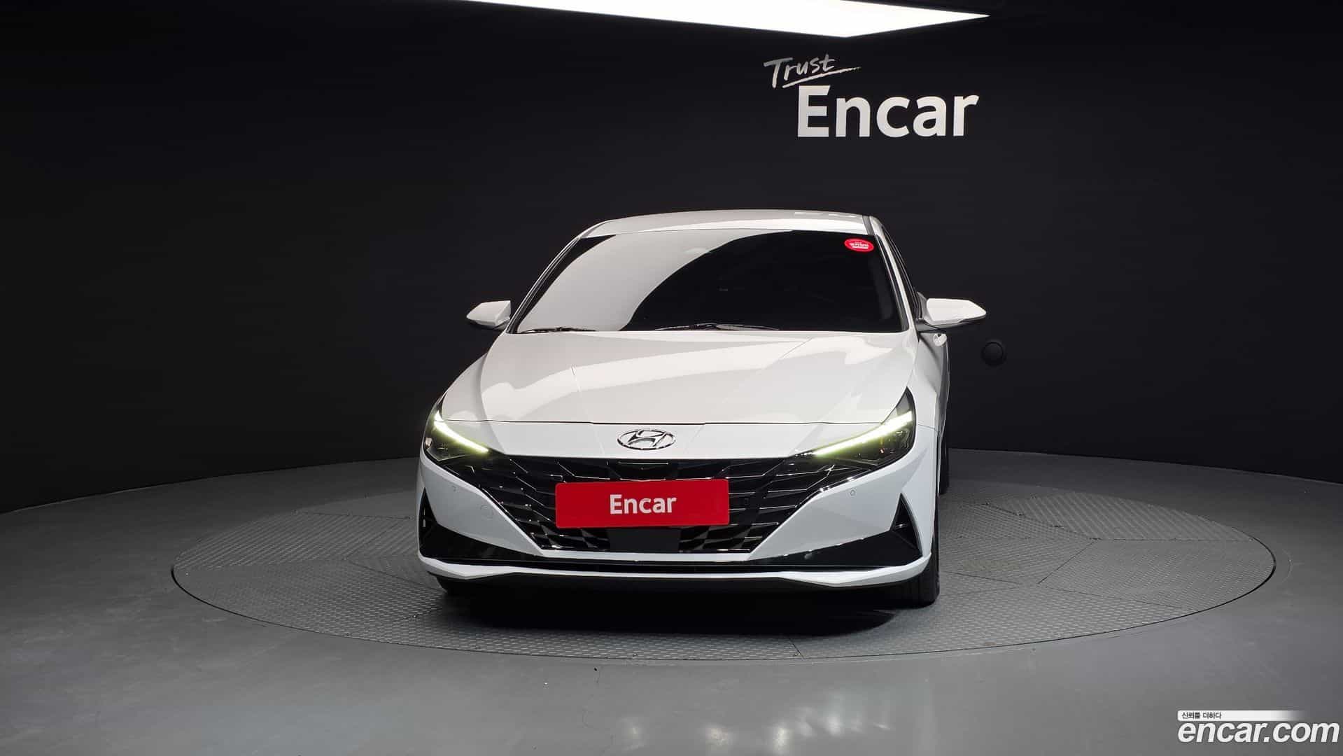 AVANTE Hyundai 2021.0-OUTER-003