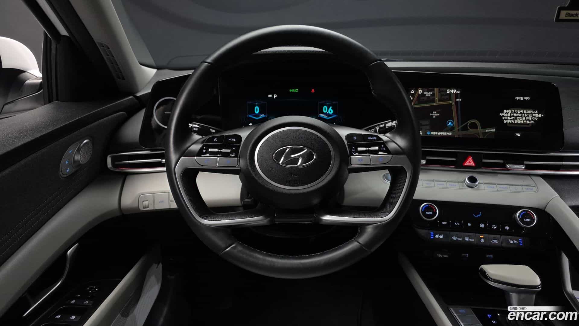 AVANTE Hyundai 2021.0-OPTION-017
