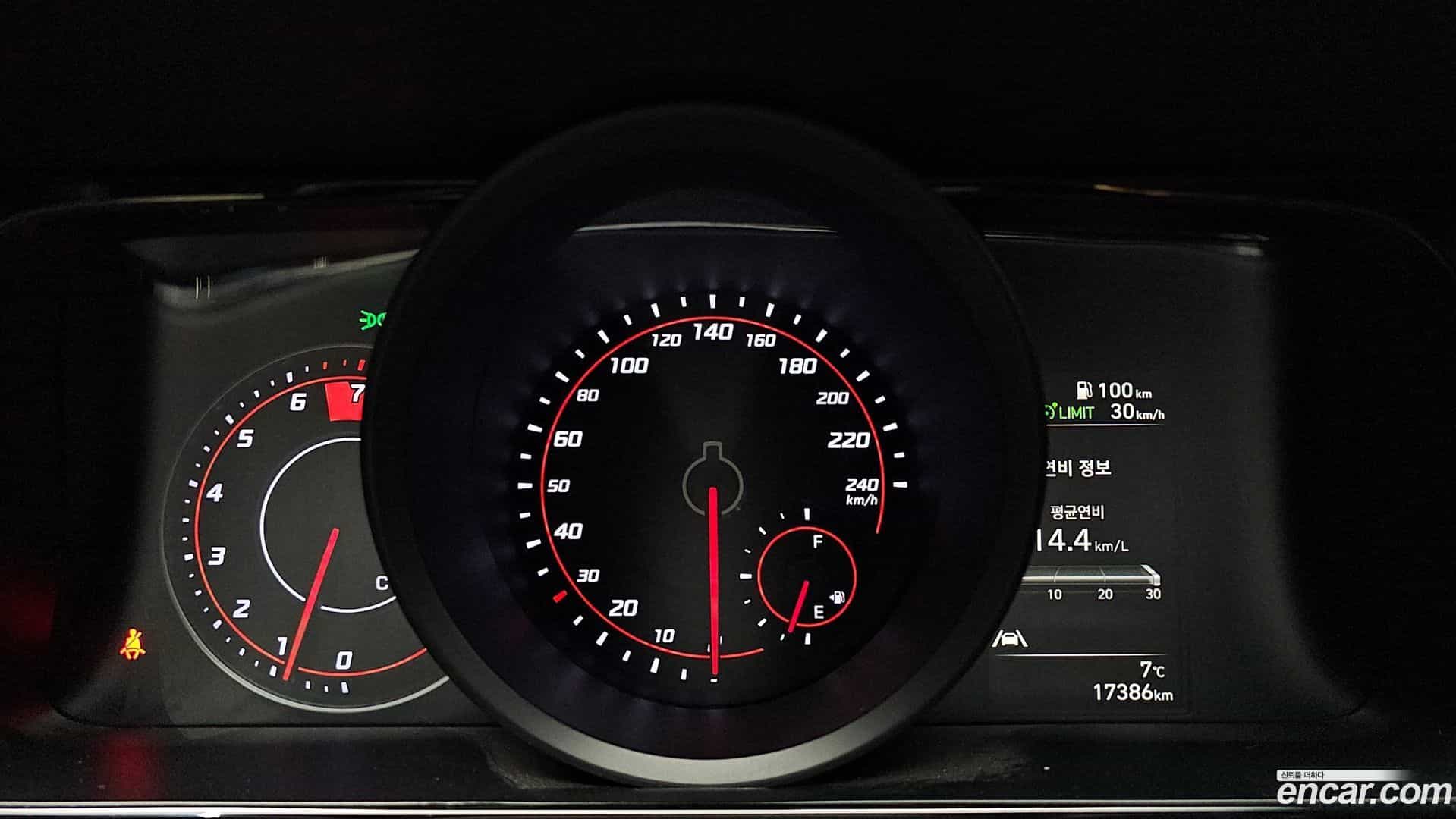 AVANTE Hyundai 2023.2-INNER-008