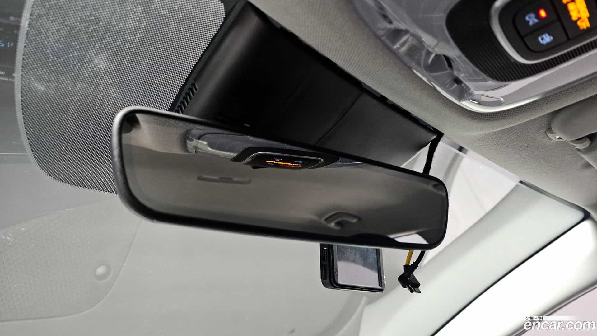 AVANTE Hyundai 2023.2-OPTION-024