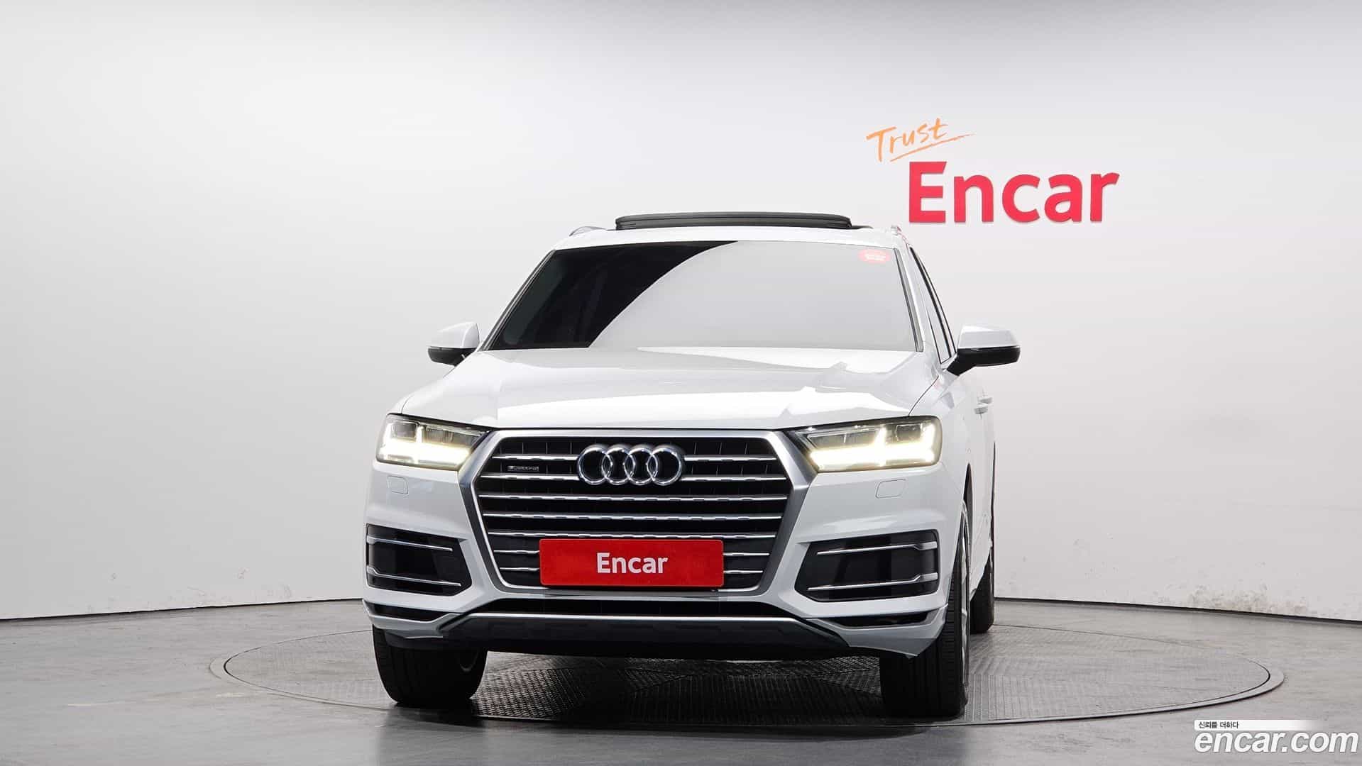Q7 Audi 2019.10-OUTER-003