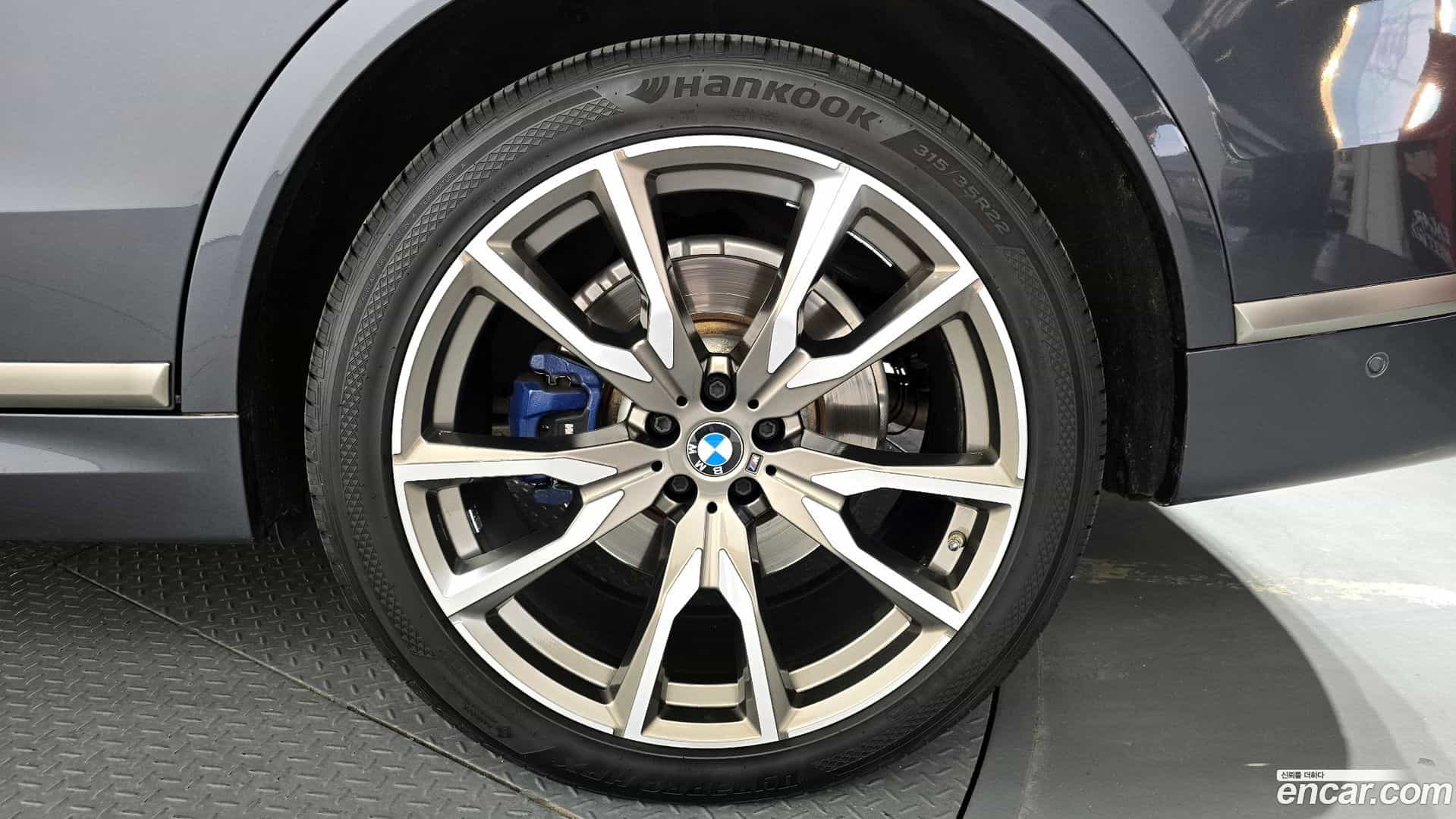X7 BMW 2020.2-OUTER-005