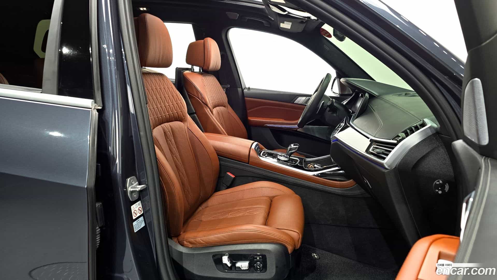 X7 BMW 2020.2-INNER-010
