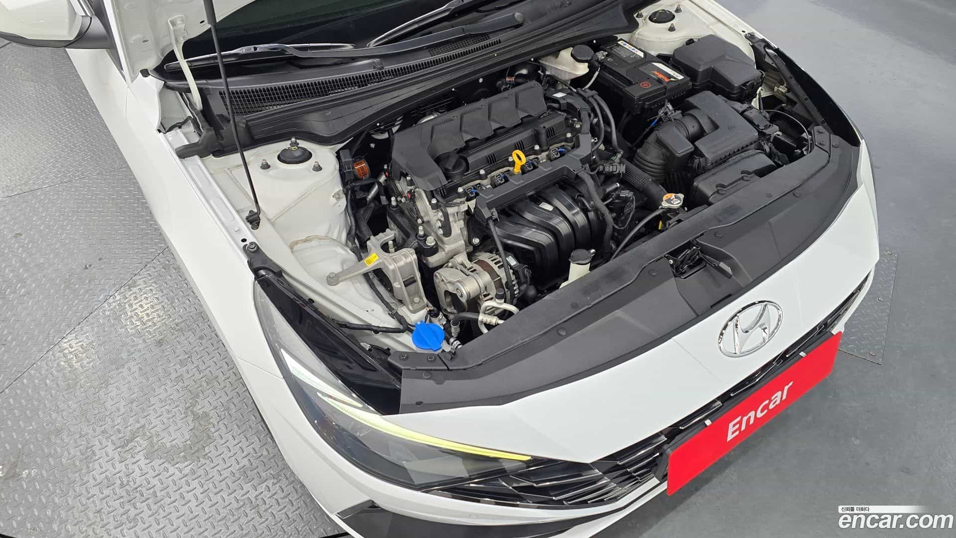 AVANTE Hyundai 2020.6-OUTER-006