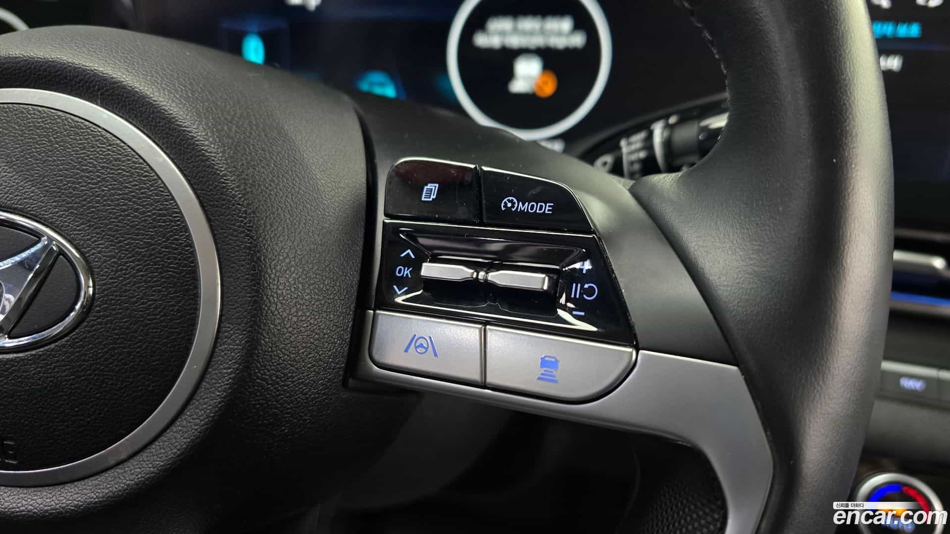 AVANTE Hyundai 2020.6-OPTION-021