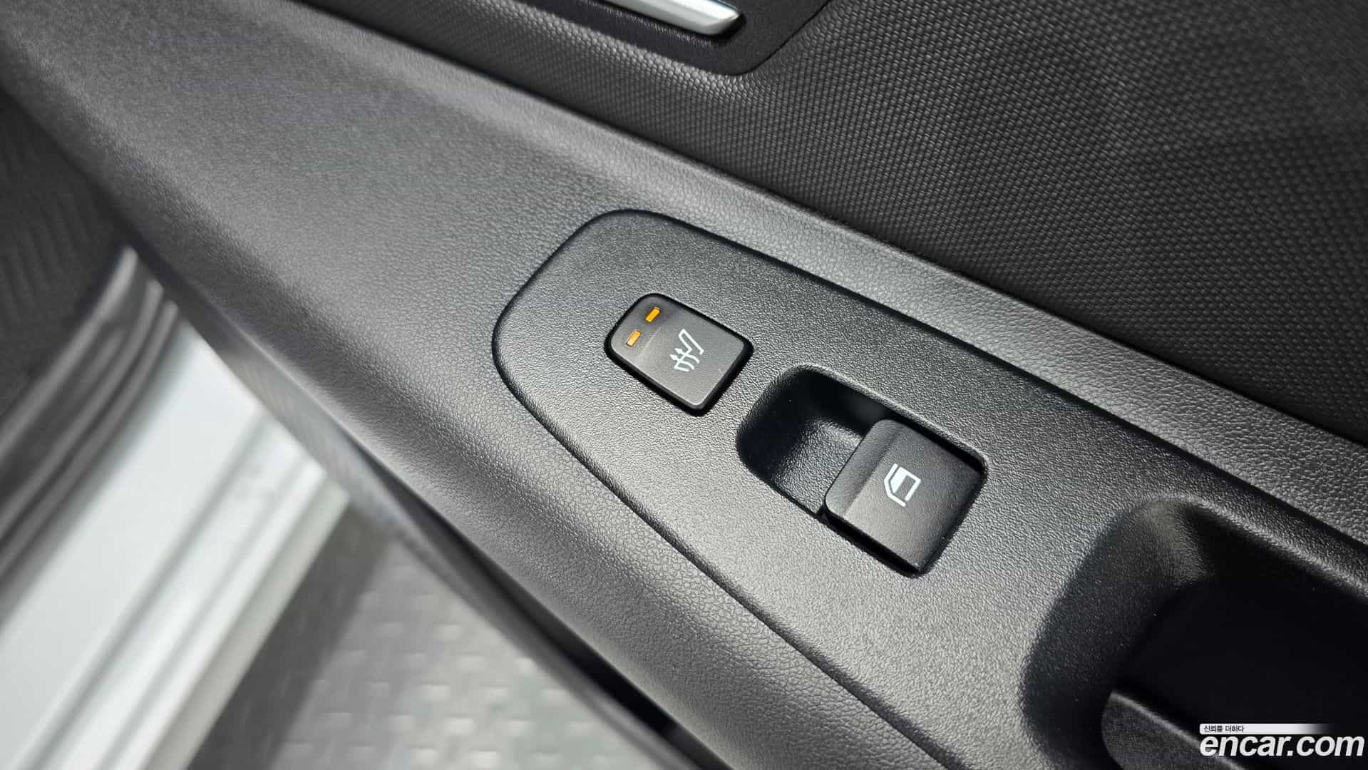 AVANTE Hyundai 2020.6-OPTION-022