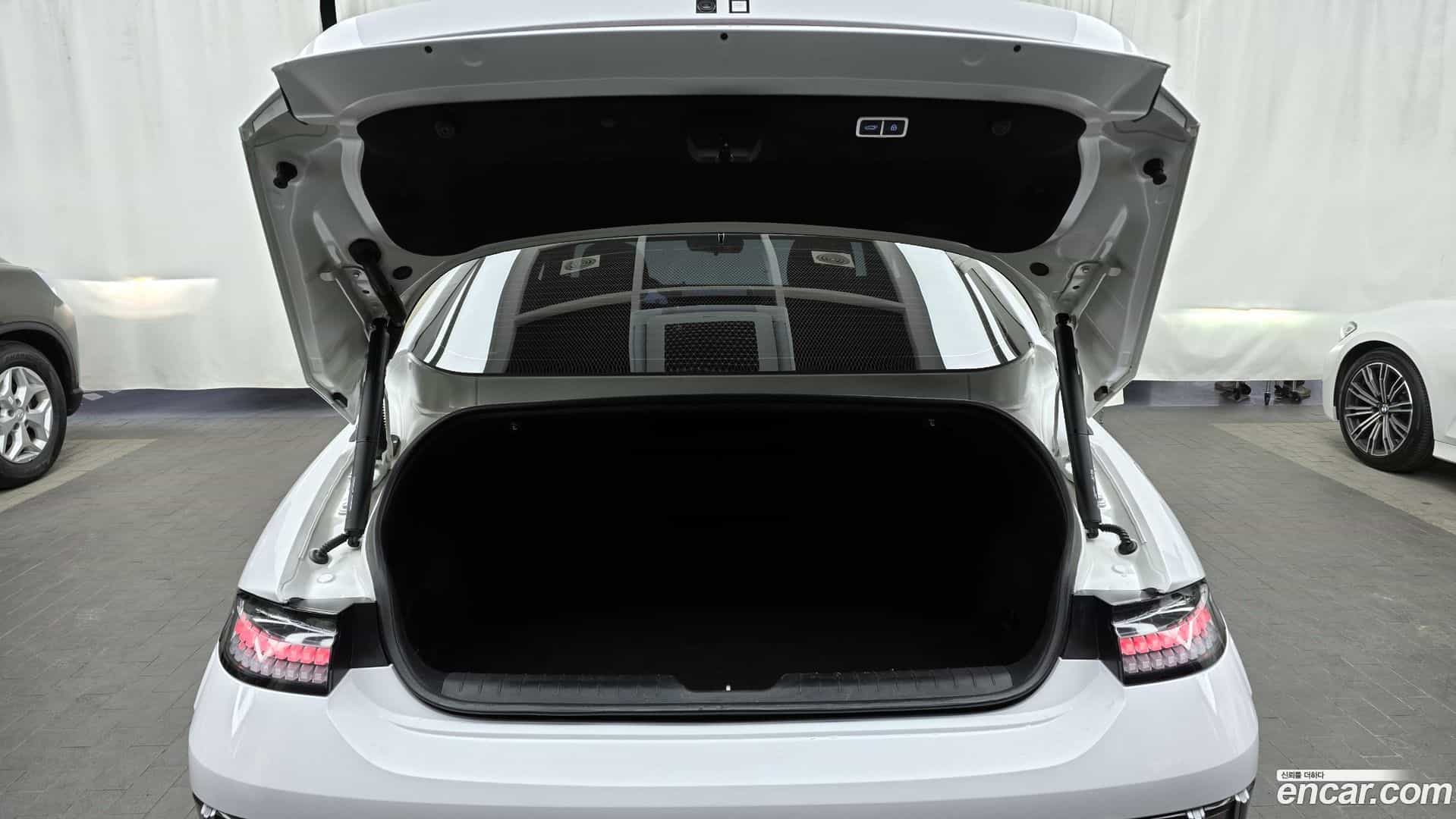 Ioniq6 Hyundai 2022.8-OPTION-024