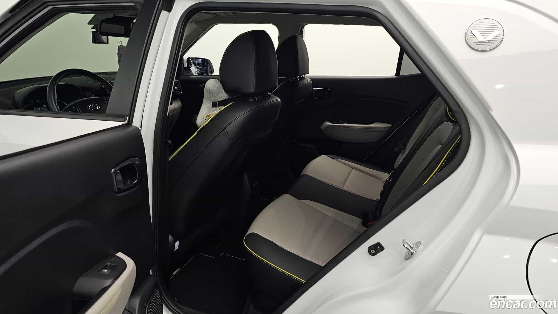 Venue Hyundai 2023.0-OPTION-016