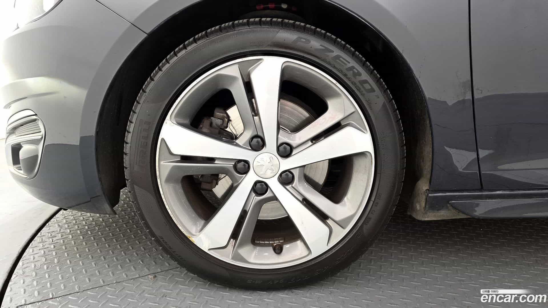 308 Peugeot 2016.11-OUTER-005