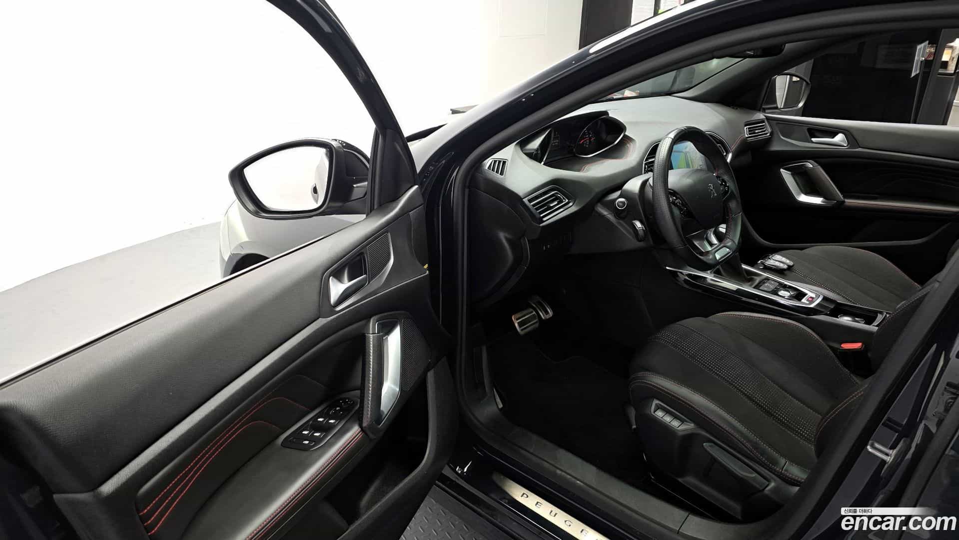 308 Peugeot 2016.11-OPTION-015