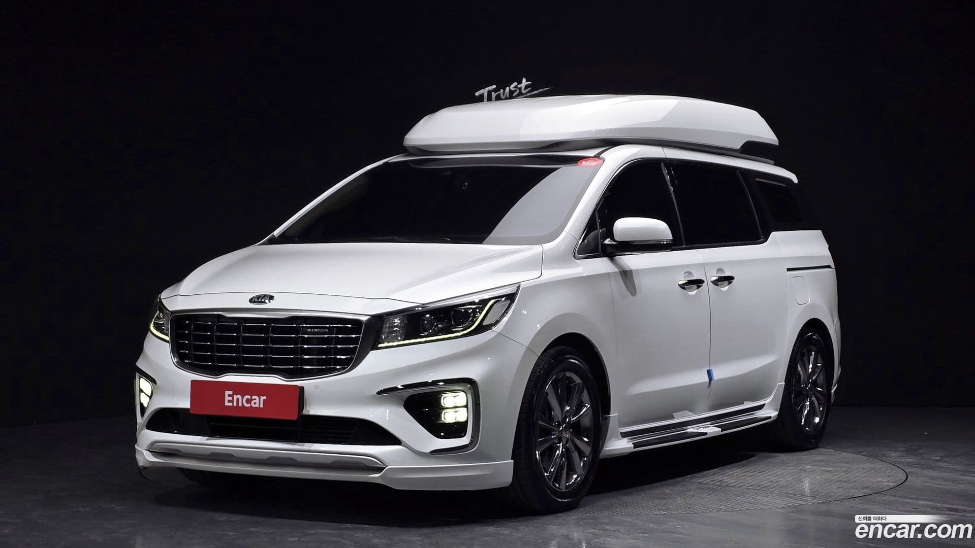 Main__Slider__Photo:Canival Kia 2020.0-0