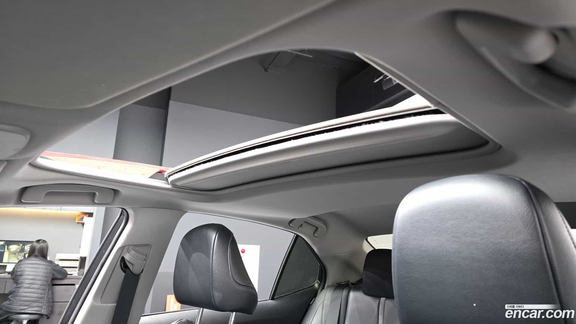 Camry Toyota 2021.5-OPTION-021