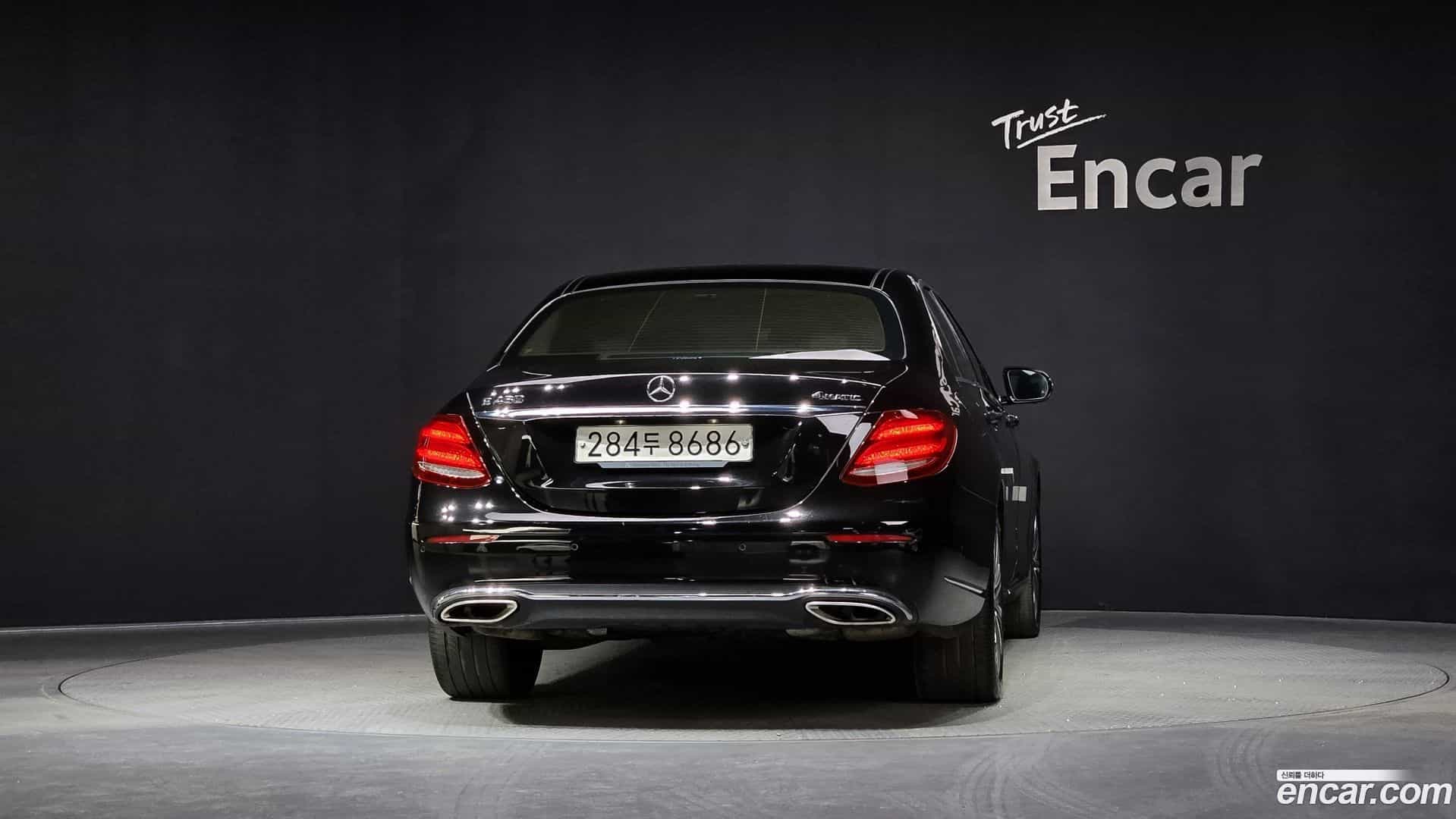E-Class Mercedes-Benz 2020.2-OUTER-004