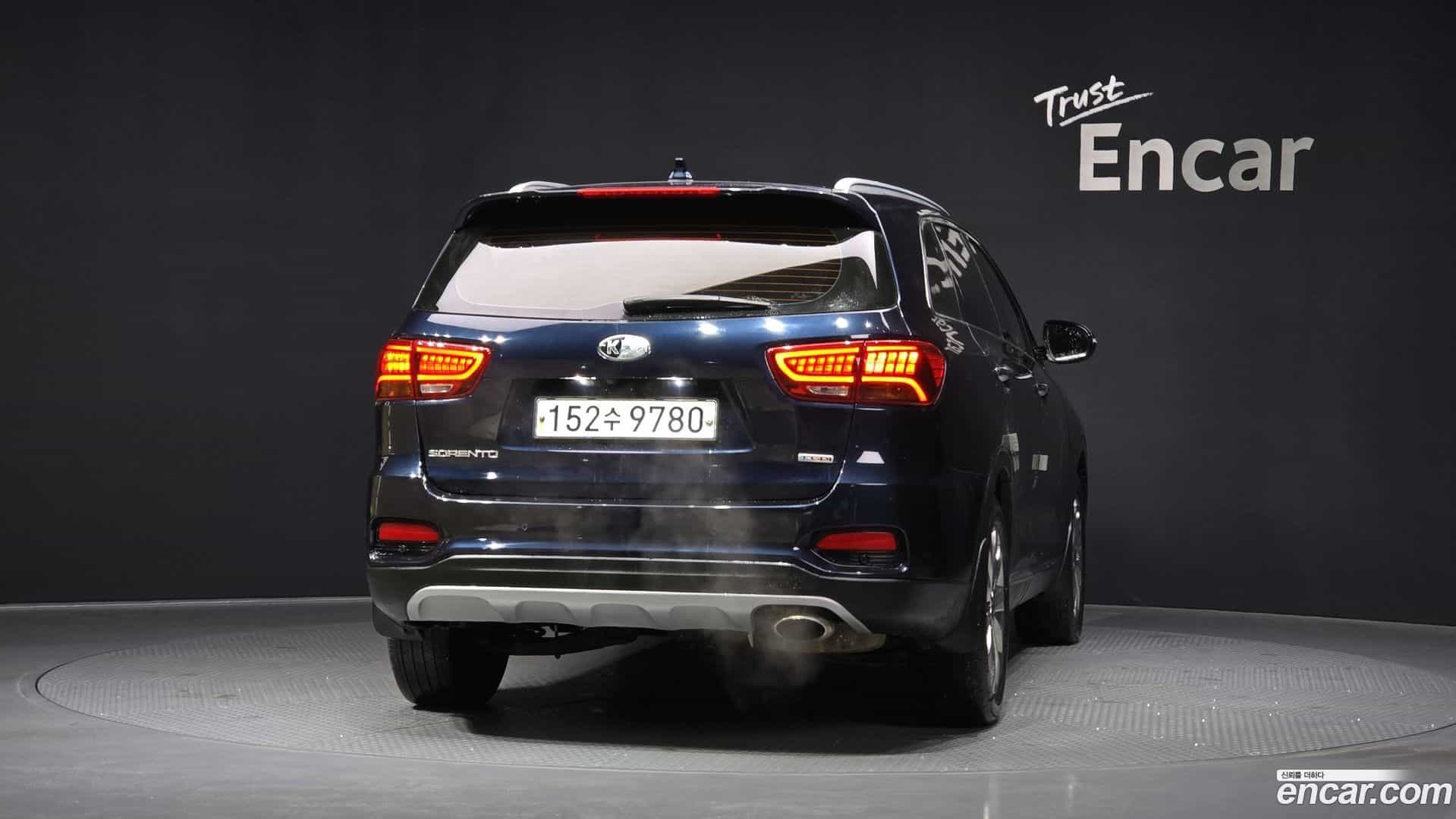 Sorento Kia 2018.4-OUTER-004